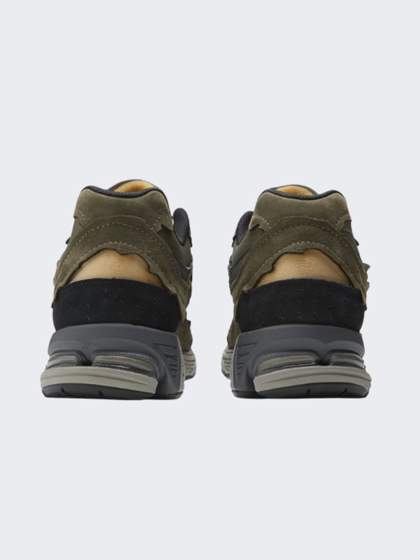 Silver And Blue New Balance New Balance 2002R Men Lifestyle Shoes Dark Moss/Black