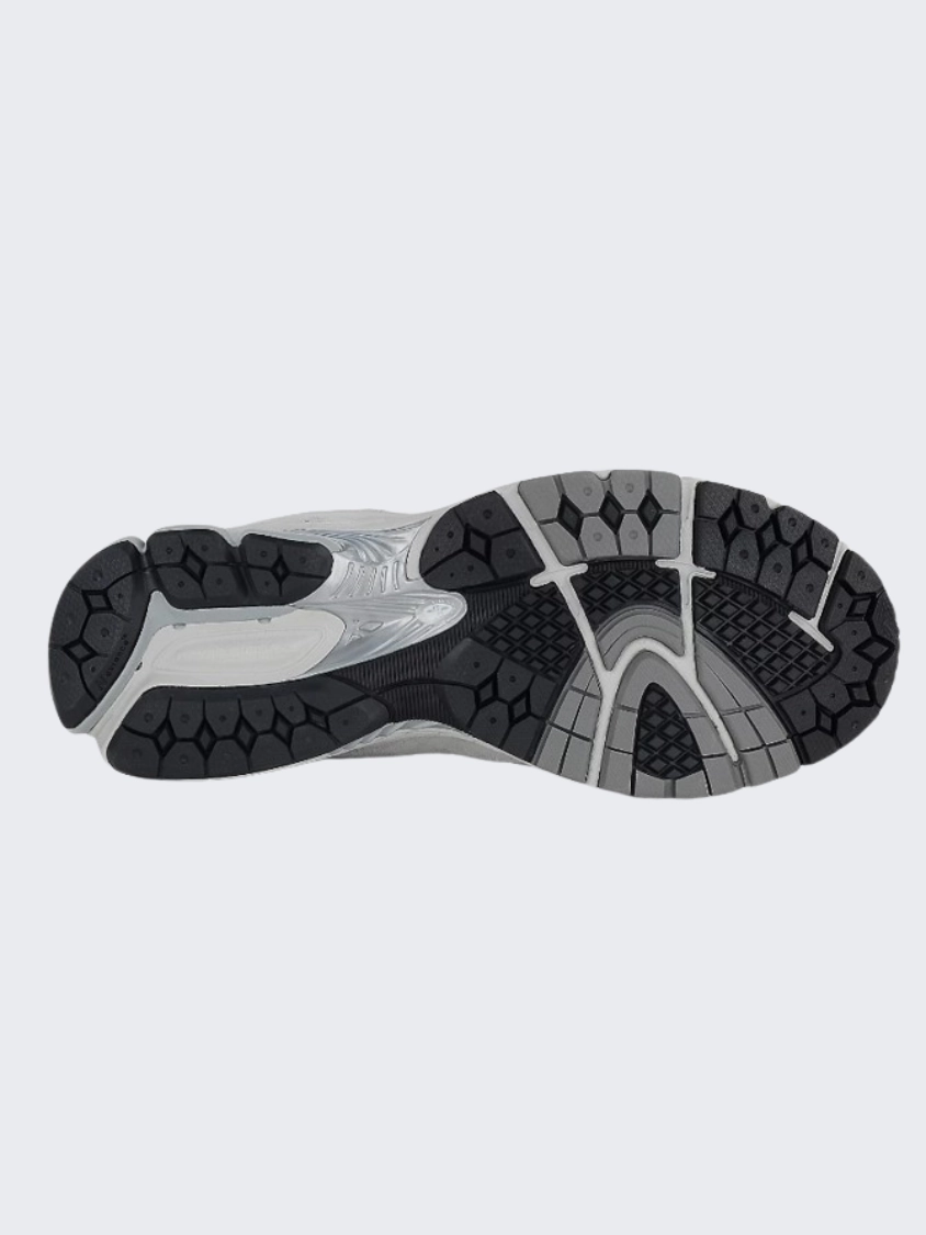 New Balance 2002R Unisex Lifestyle Shoes Rain Cloud/ Castlerok New Balance Malbon Golf Shoes