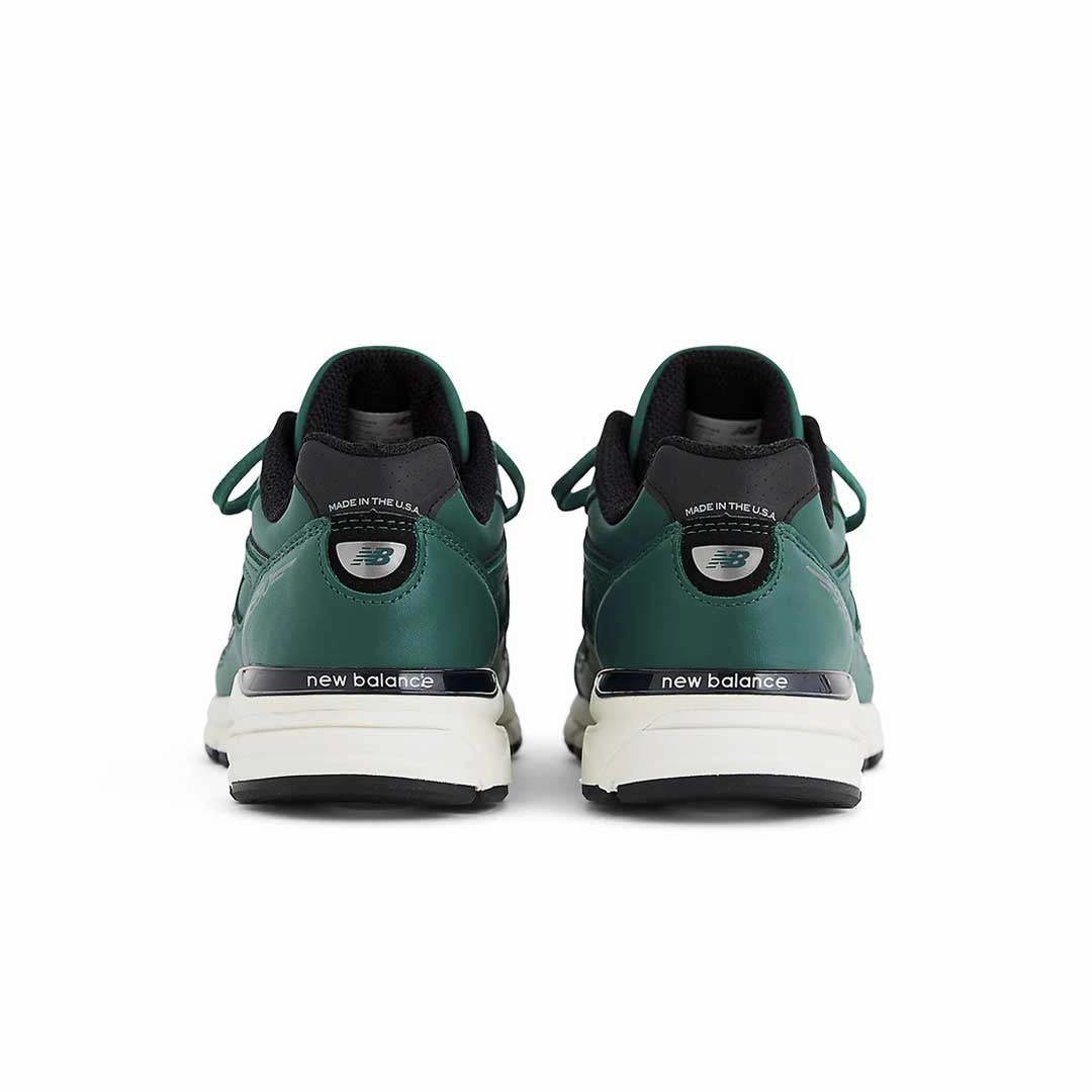 Best New Balance For Supination New Balance - Unisex 990v4 Made in USA Shoes (U990TW4-D)