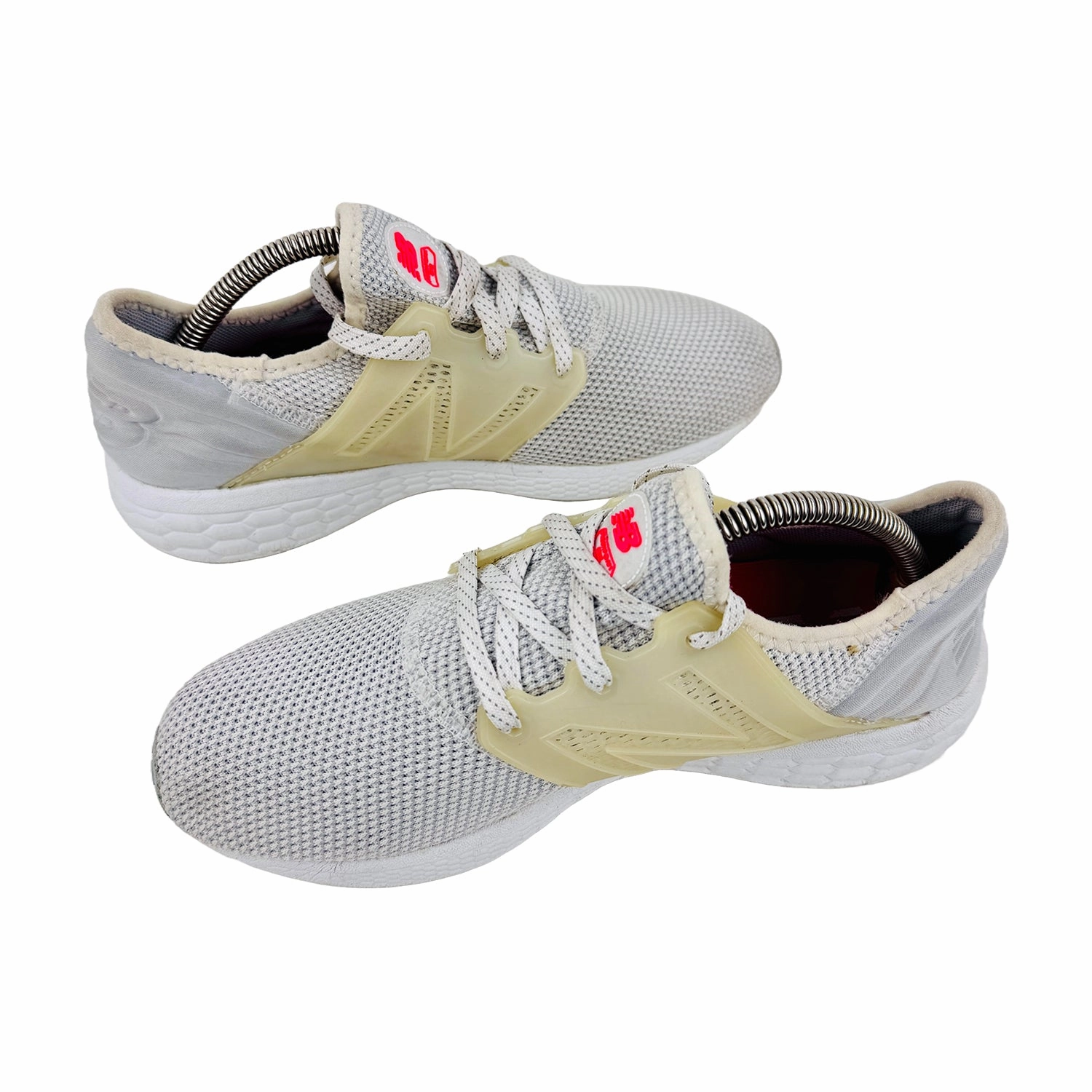 New Balance Made In Usa 990 New Balance Cruz V2 Running Shoes (Size 40) - WCRUZRW2