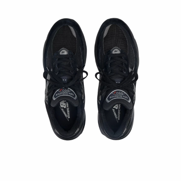 New Balance 2002r Women's New Balance Men's 990v6 Black