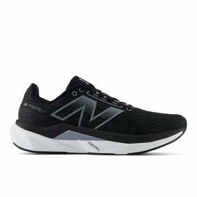New Balance 530 Women's Moonbeam New Balance Men's FuelCell Propel v5 Running Shoes in BLACK
