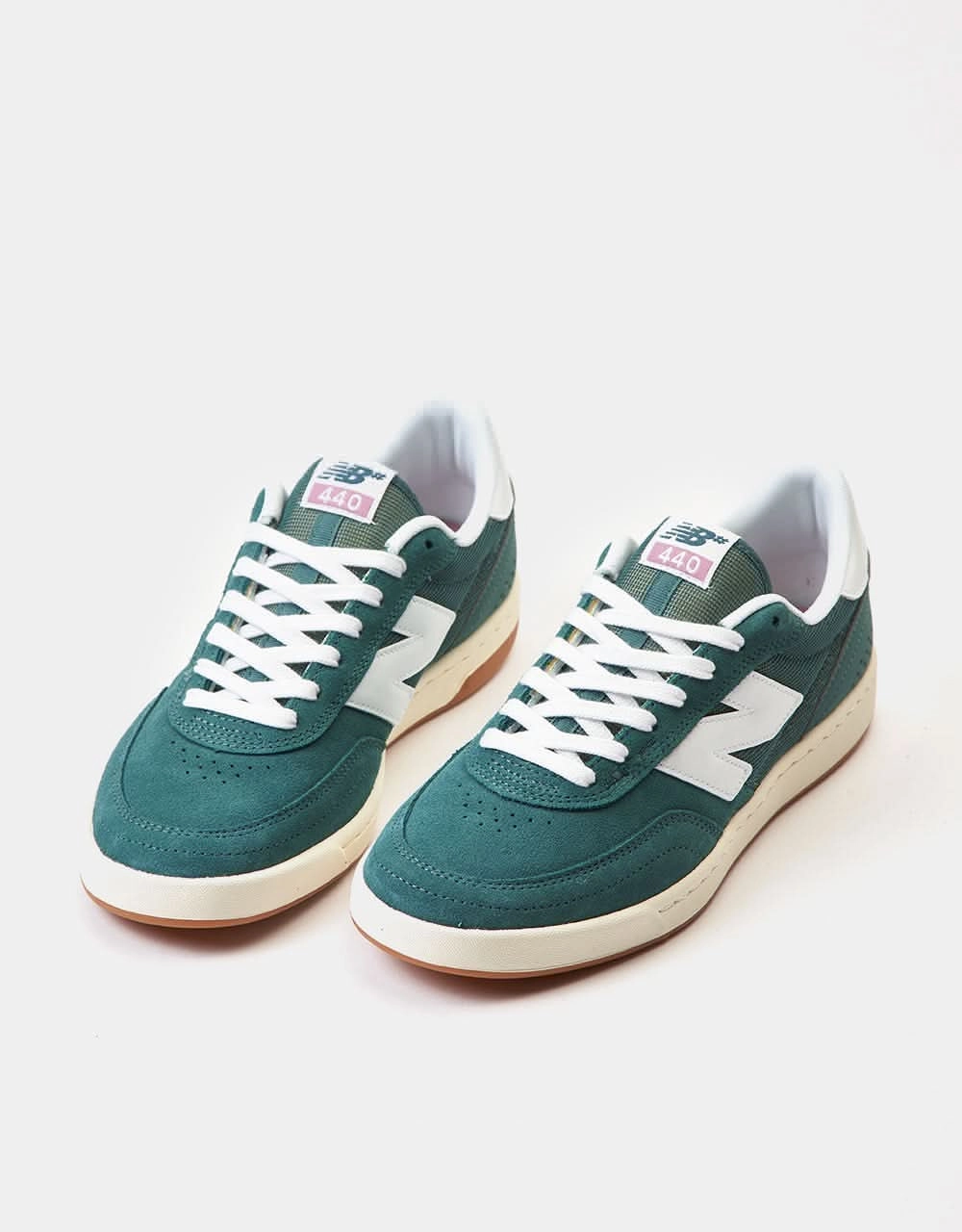 990 New Balance V4 New Balance Numeric 440 V2 Skate Shoes - Spruce/White