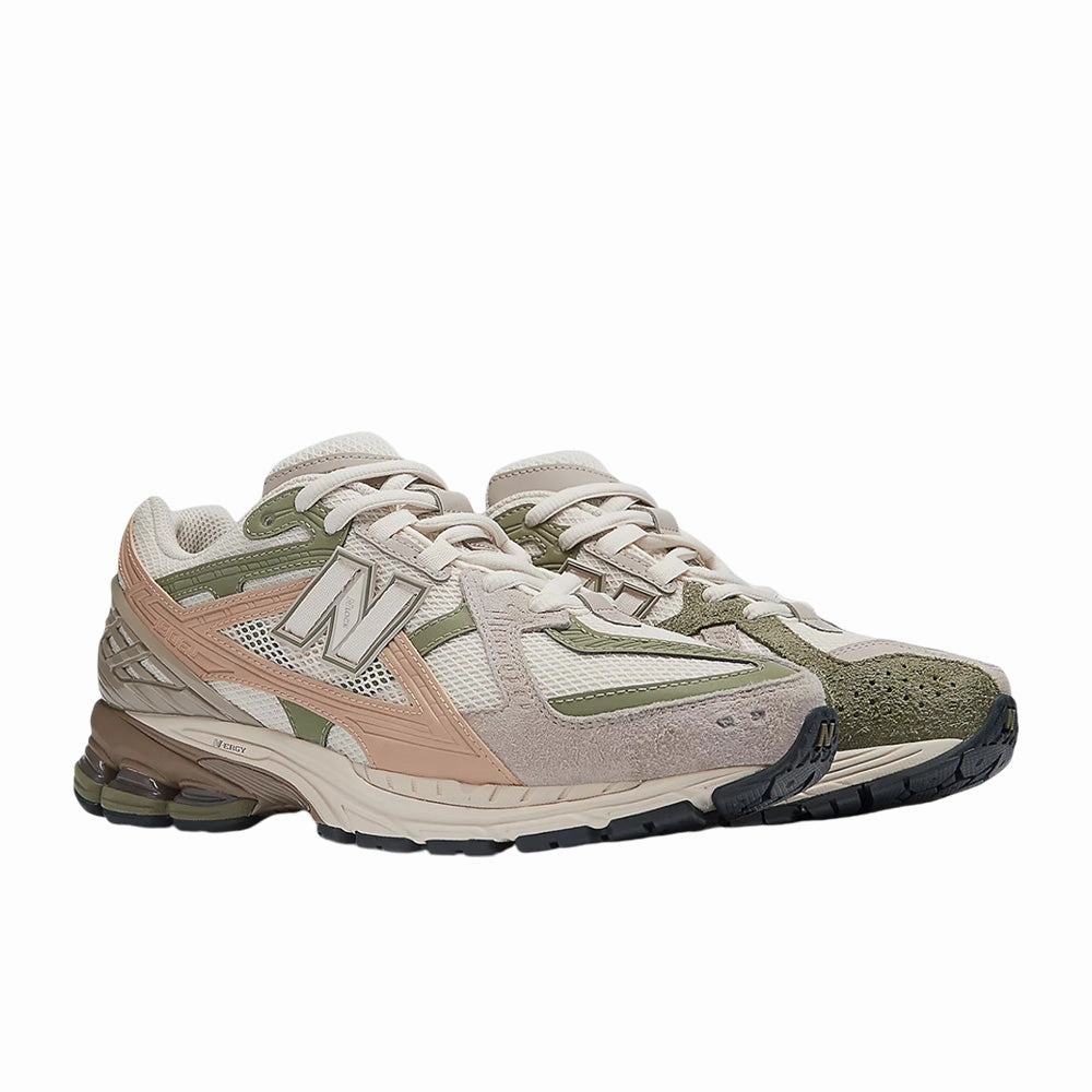 NEW BALANCE UNISEX 1906 UTILITY New Balance Mens Shoes