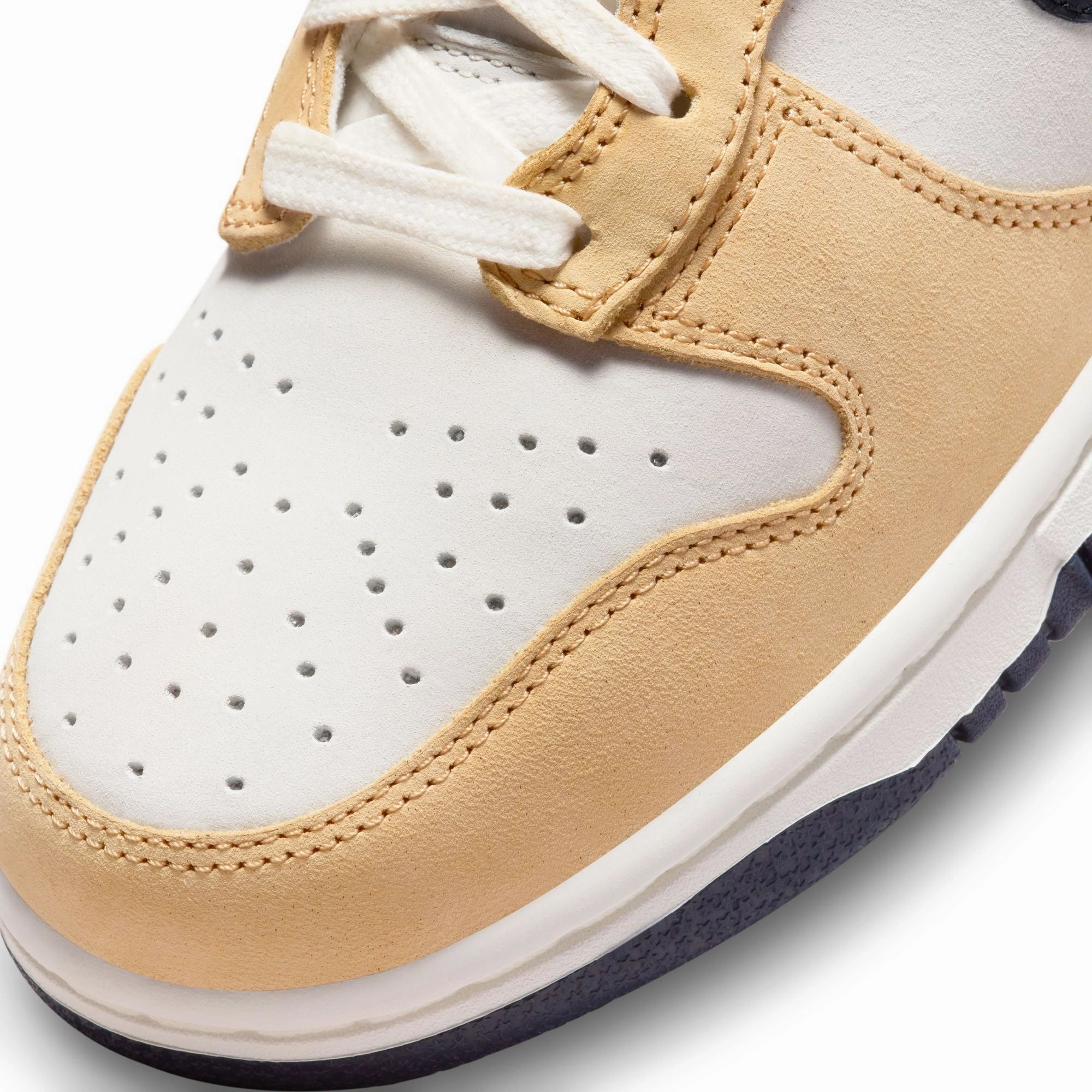 Asics Gel Upcourt 4 Volleyball Shoes Nike - W Dunk High Premium