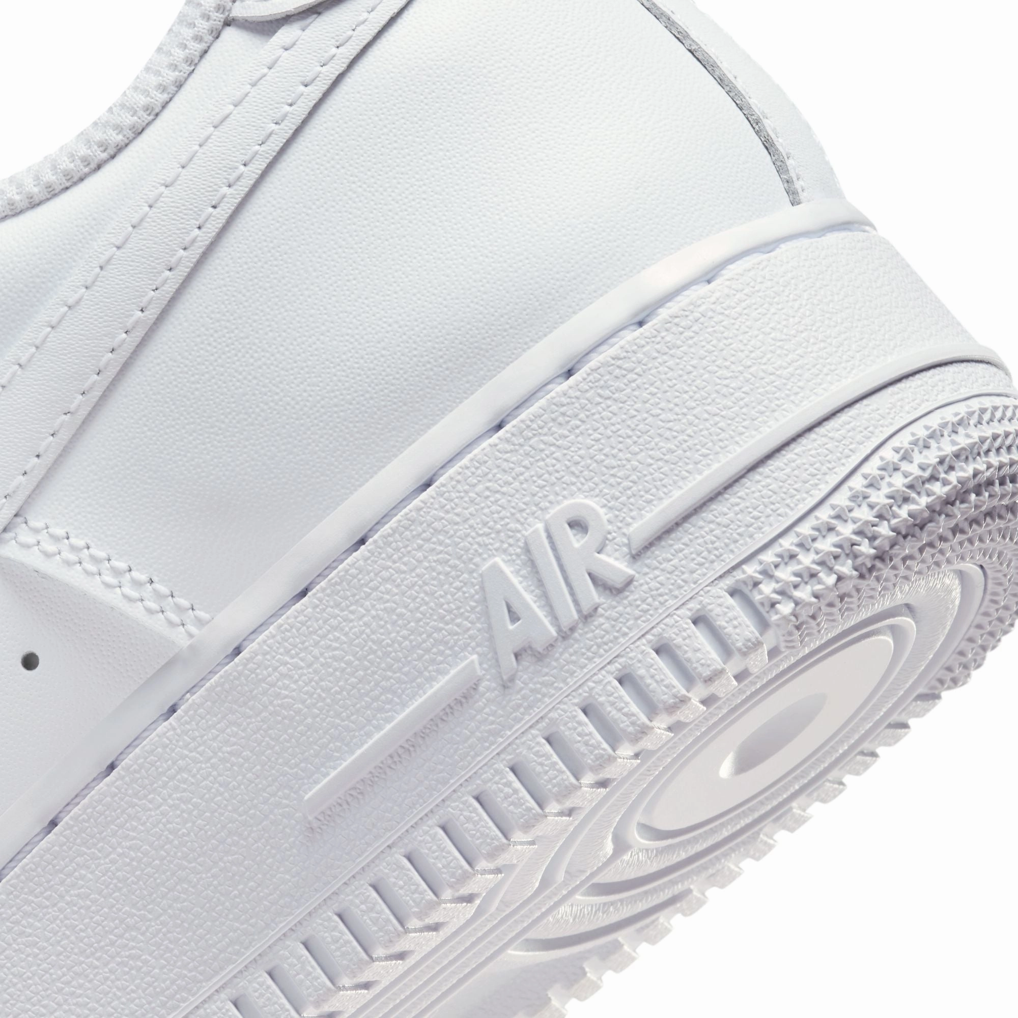 Asics Shoes Celebrities Nike Air Force 1 07 FlyEase (White/White-White)