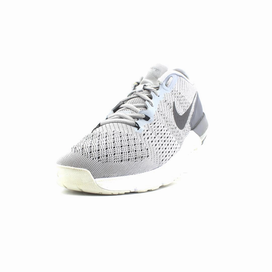 NIKE AIR MAX TYPHA Glycerin Max Running Shoe