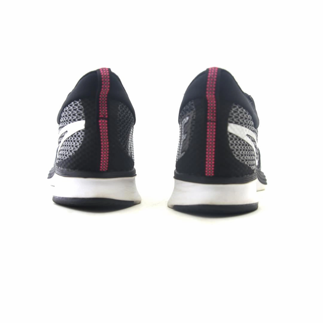 2000s Running Shoes NIKE AIR ZOOM STRIKE