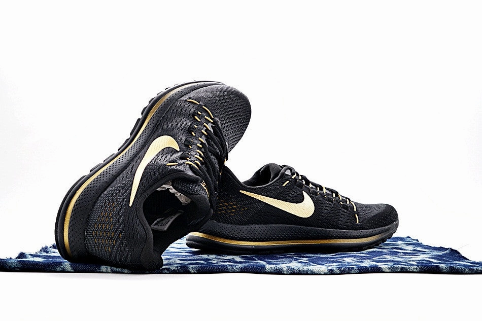 NIKE AIR ZOOM VOMERO V12 Netball Shoes Asics Junior