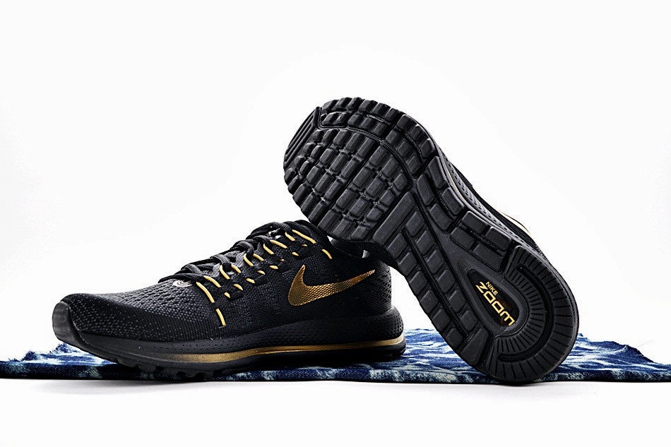 NIKE AIR ZOOM VOMERO V12 Dave Schultz Wrestling Shoes Asics