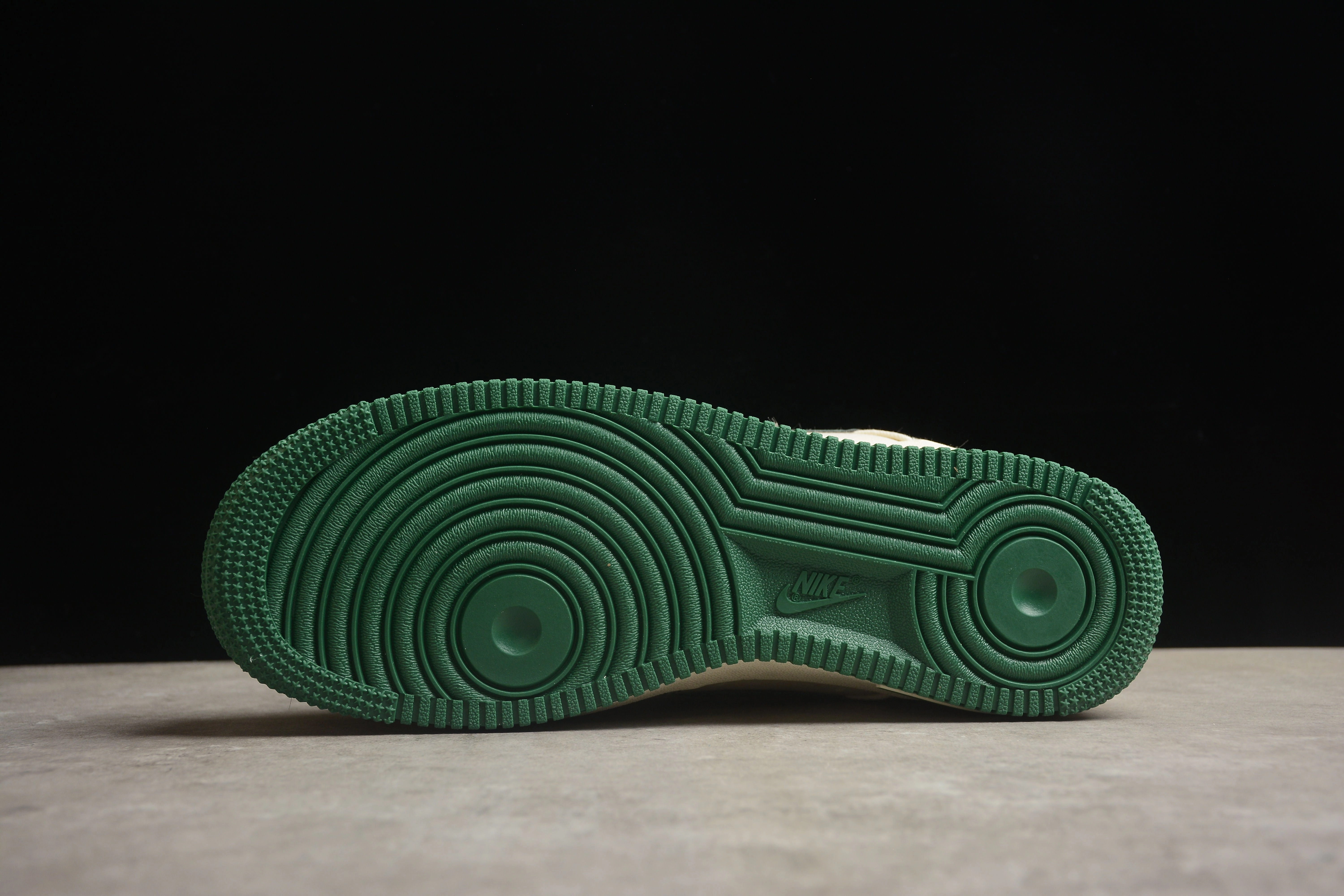 Asics Split Second V Wrestling Shoes Nike airforce A1 beige and green shoes