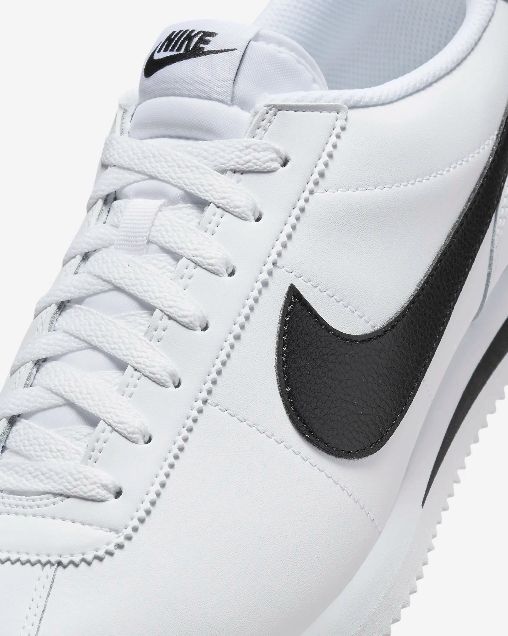 Nike Men's Cortez Leather Shoes, White/Black Men's Asics Lifestyle Shoes
