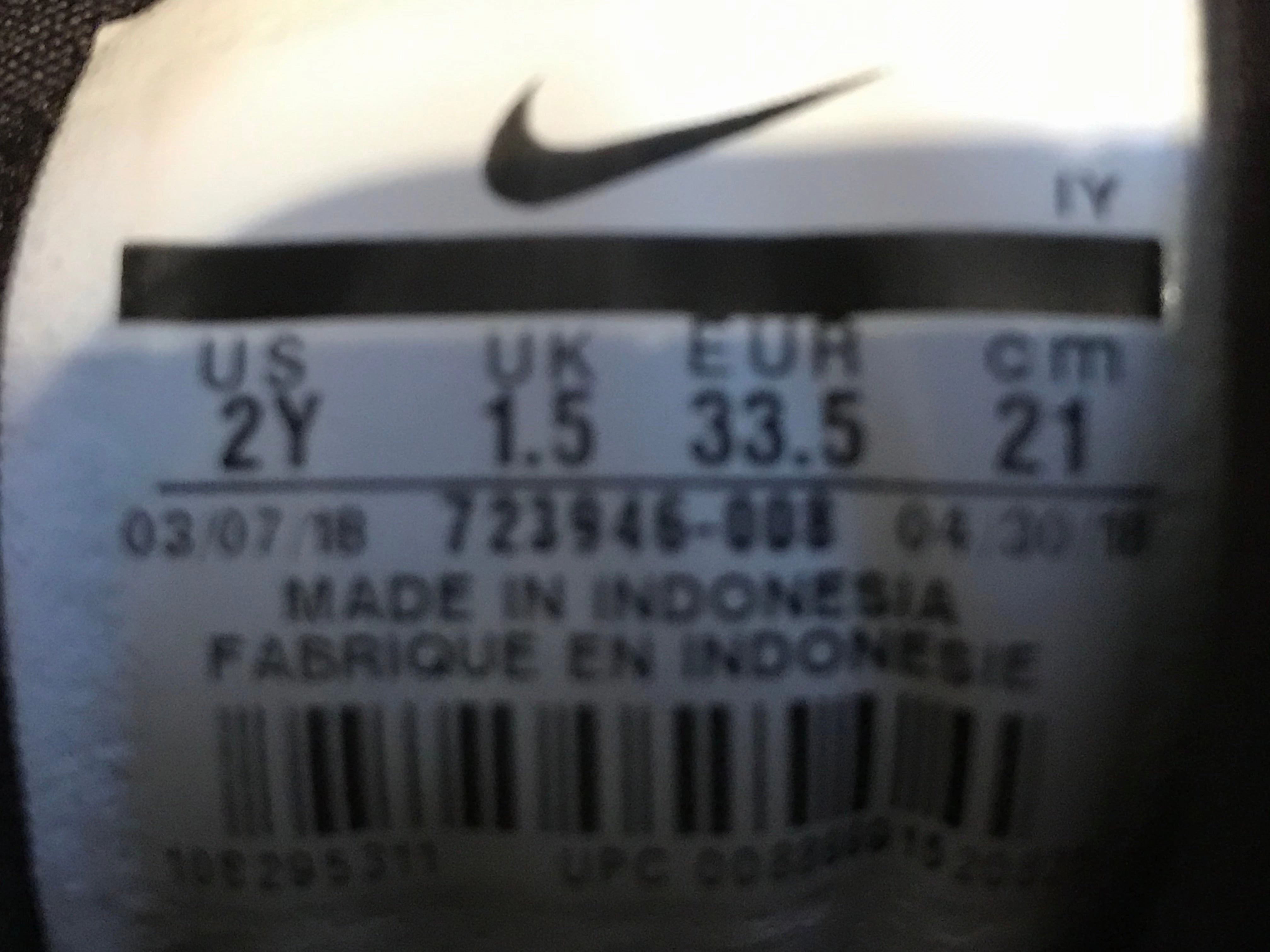 NIKE POSITE ONE Youth Size 2 Shoes Sneakers Asics Shoes Gel Kayano 30