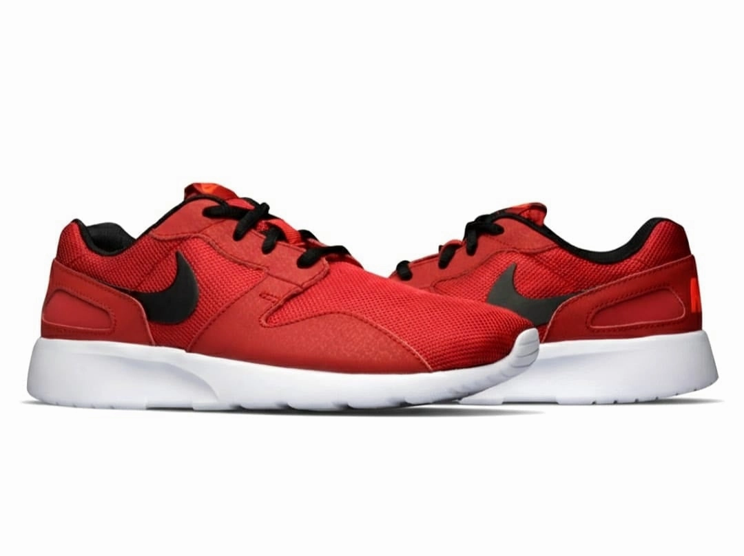 Nike Red Running Shoes  Lightweight Comfort & Sporty Style for Men Best Tennis Shoes Asics