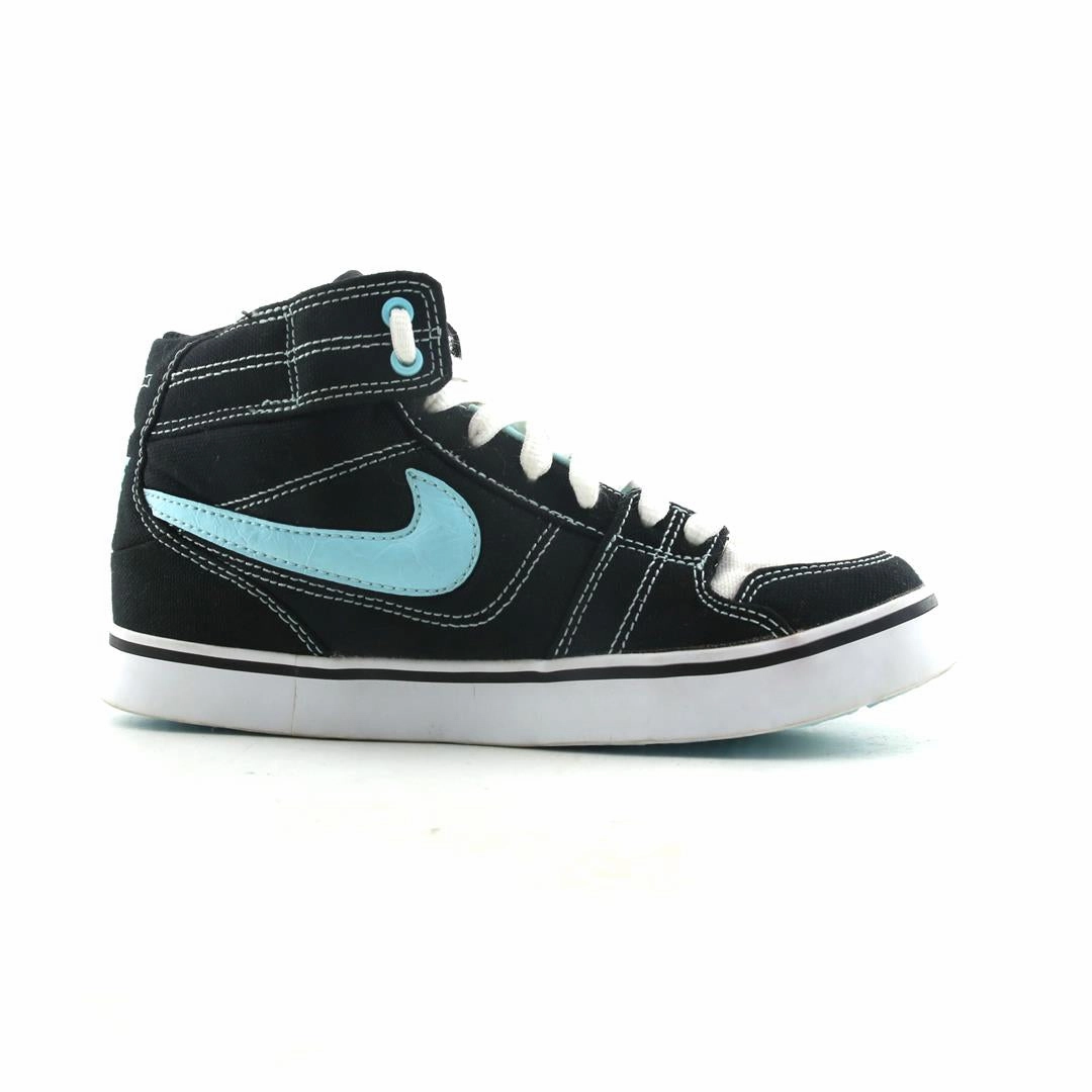 Spiked Sneakers NIKE RUCKUS MID