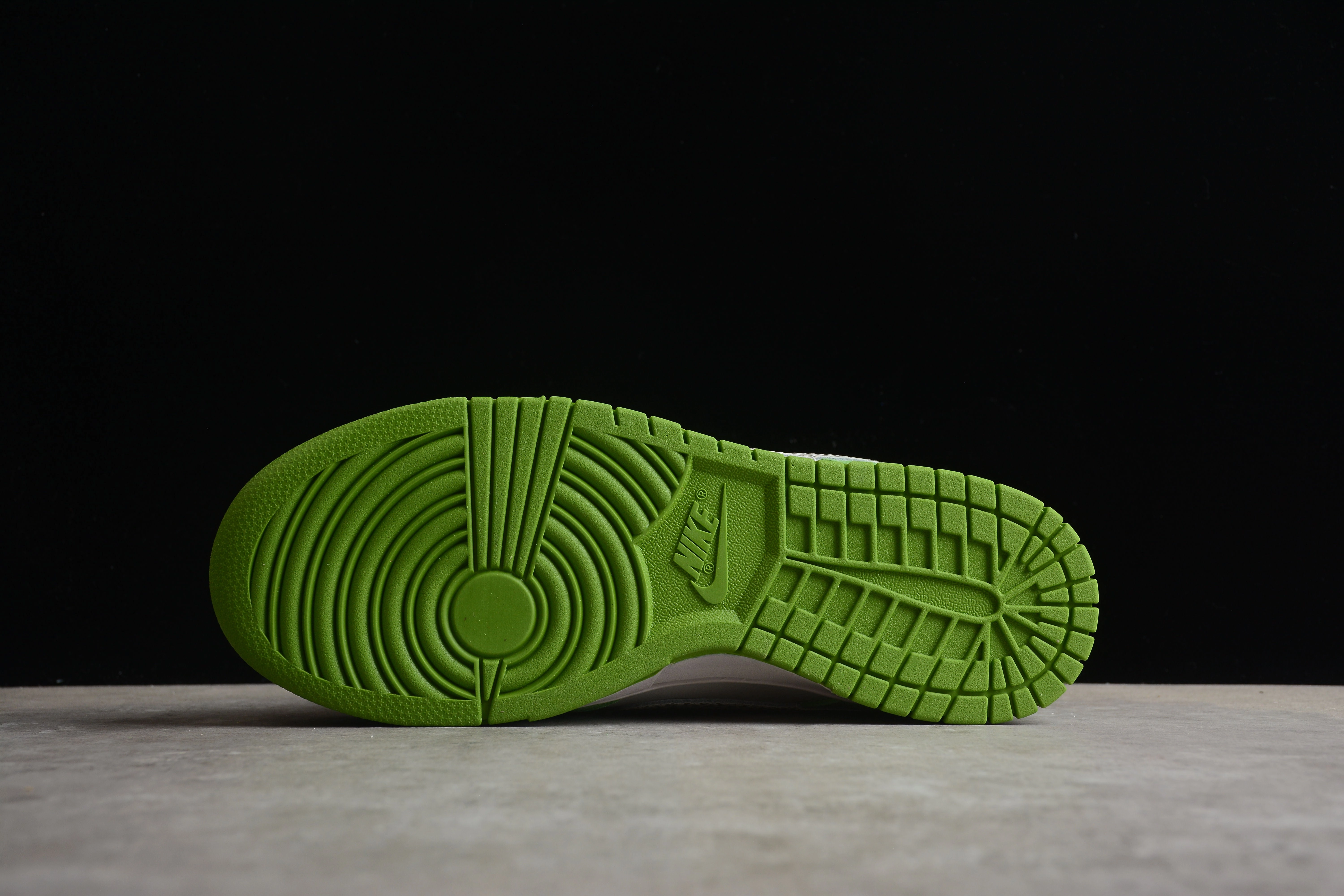 Nike SB dunk low greens swoosh shoes Womens Asics Gel Shoes