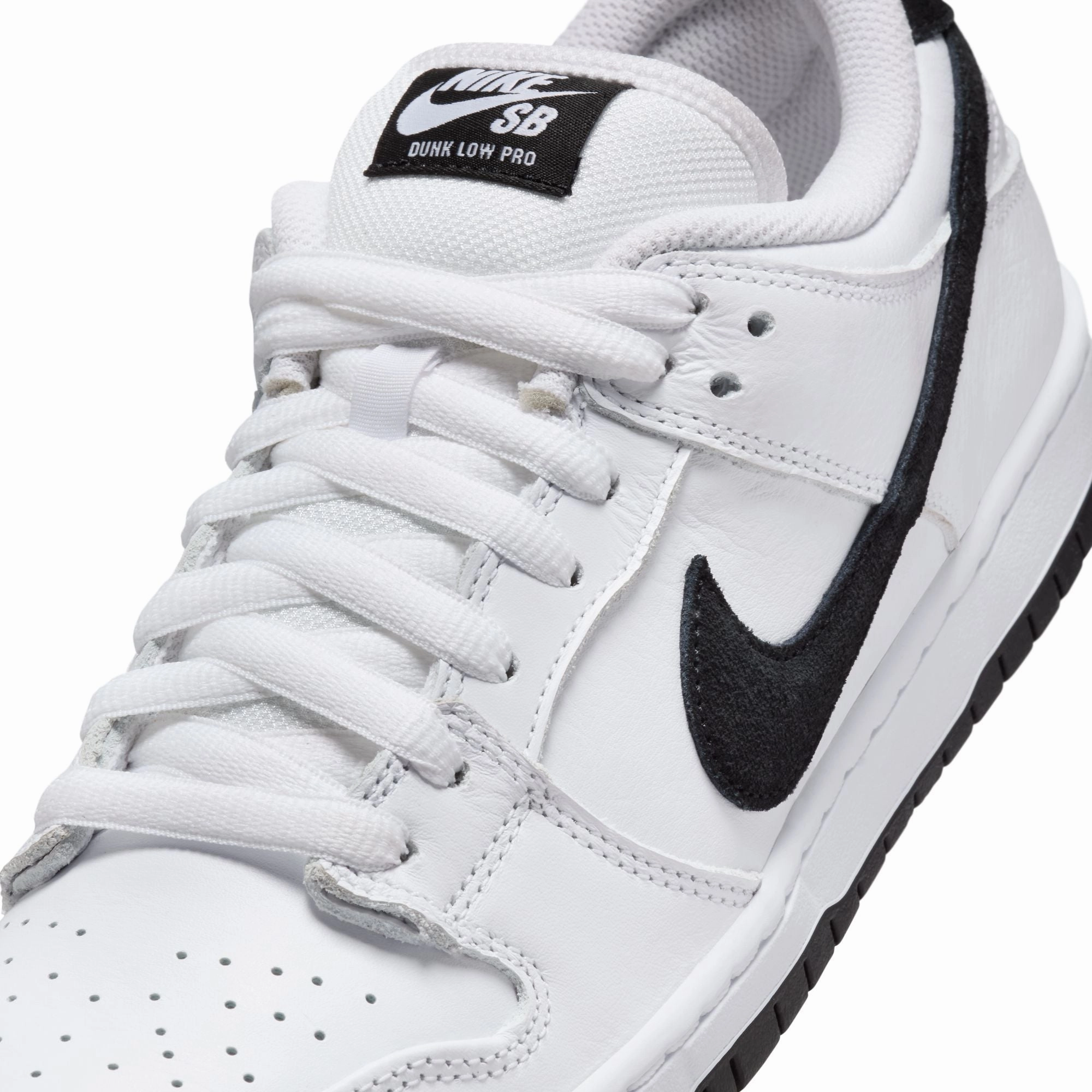 Asics Sky Elite Ff Indoor Court Shoes Nike SB Dunk Low Pro (White/Black)