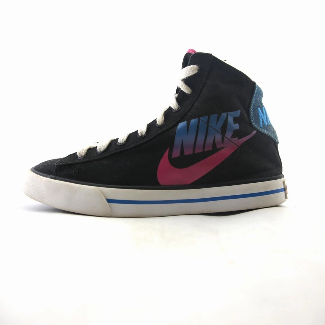 NIKE SWEET CLASSIC Best Walking Sneakers