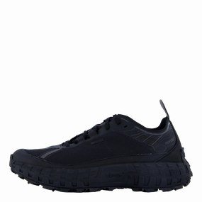 Norda 001 W Stealth Sneakers Eatery And Pub