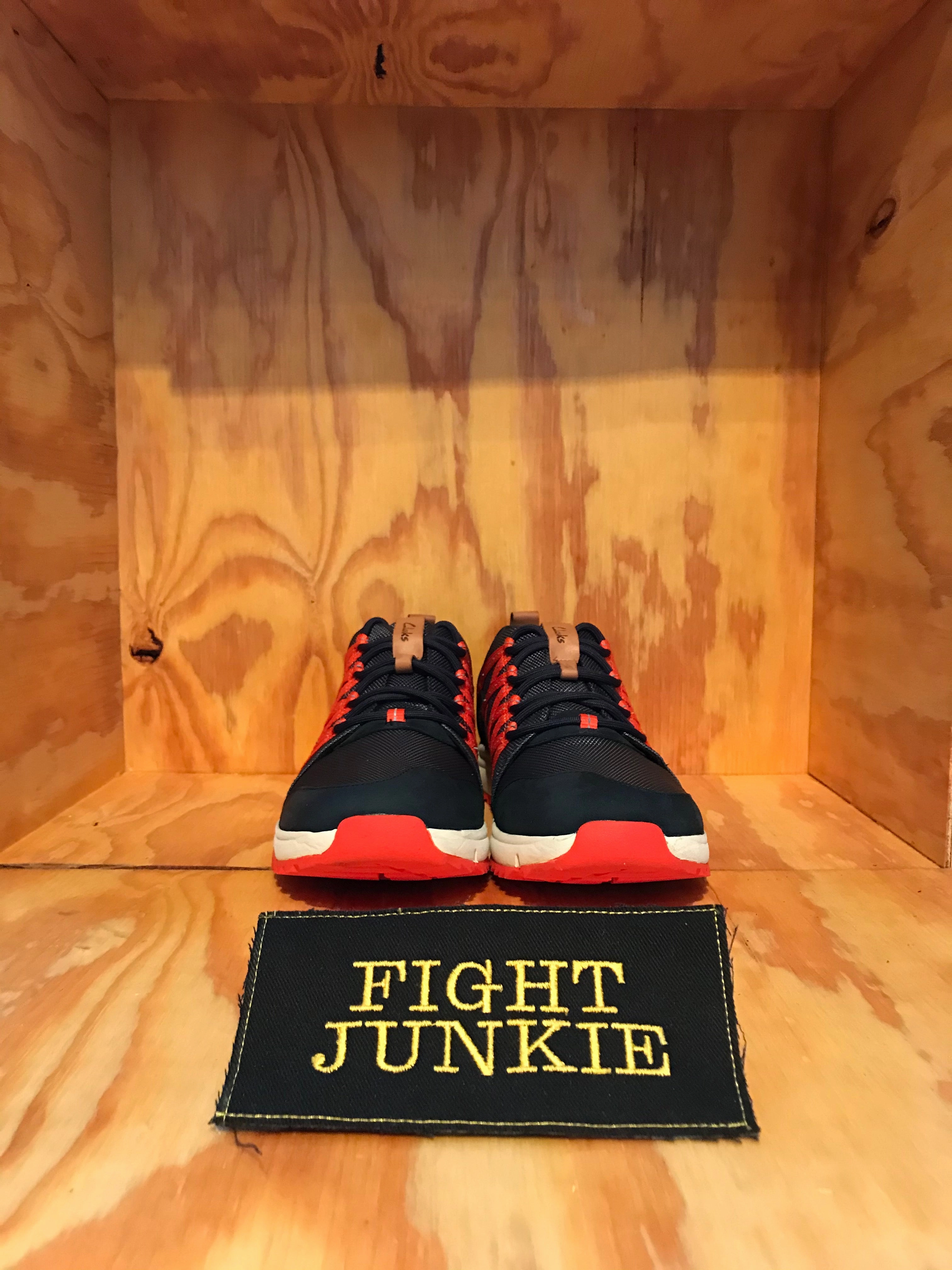 Running Shoes Fit Guide NWOT CLARKS TRIGENIC Womens Size 10 Suede Athletic Shoes Sneaker