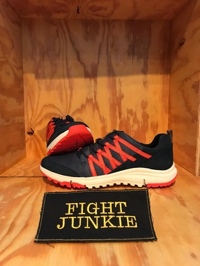 Sport Running Shoes NWOT CLARKS TRIGENIC Womens Size 10 Suede Athletic Shoes Sneaker