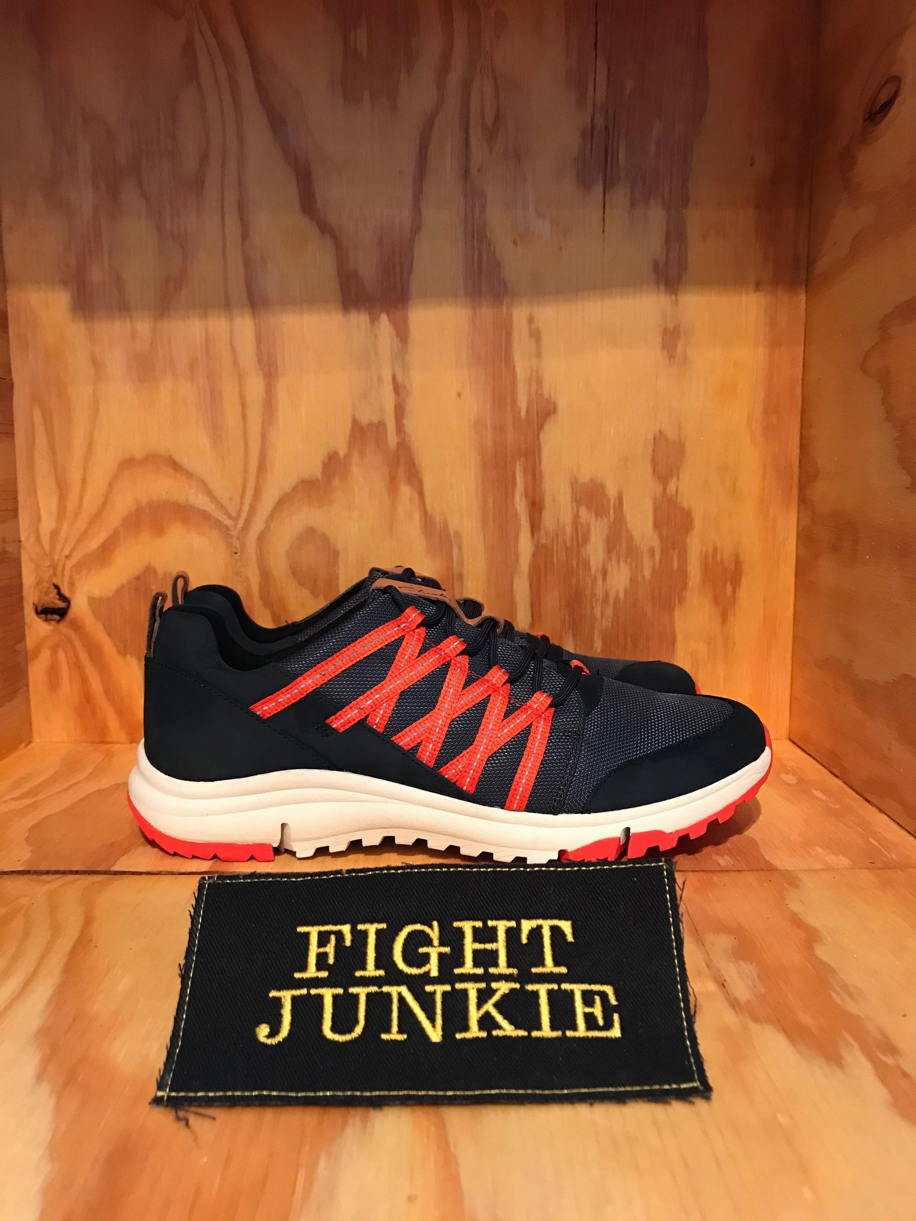 NWOT CLARKS TRIGENIC Womens Size 10 Suede Athletic Shoes Sneaker Best Running Shoes 2023