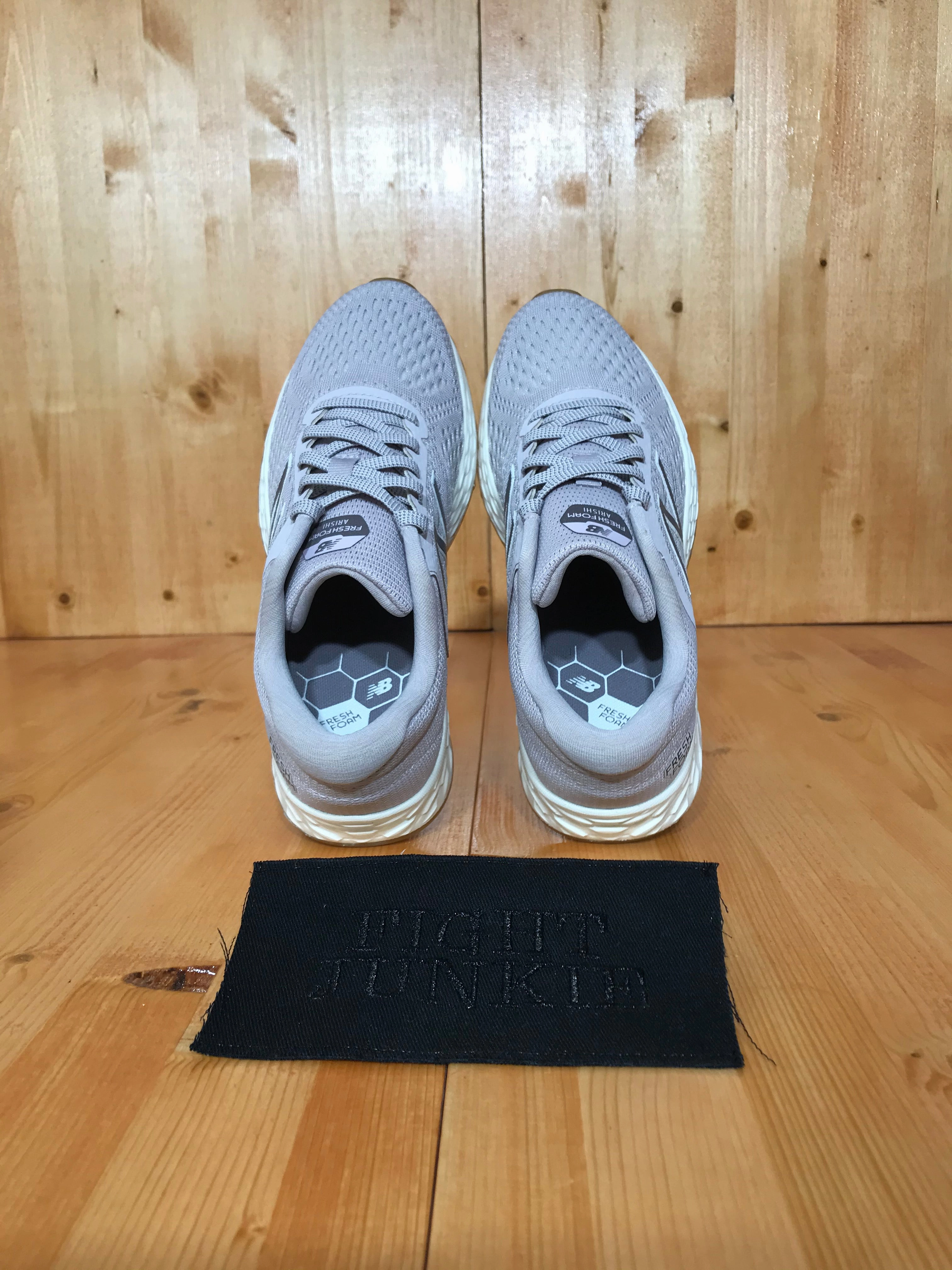 NWT NEW BALANCE FRESH FOAM ARISHI V2 Womens Size 5.5 Running Shoes New Balances All Black