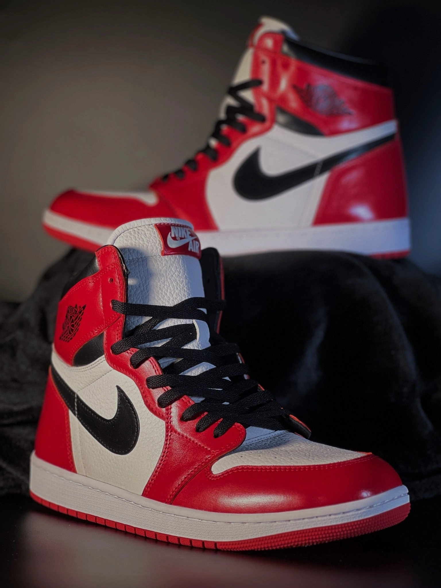 Asics Aggressors Wrestling Shoes Air Jordan 1 High Retro 1985 "Chicago"