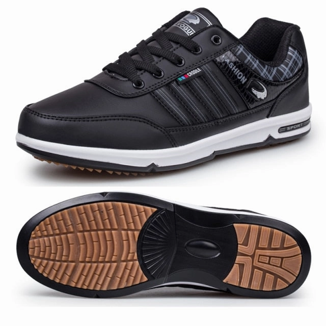 Waterproof Golf Shoes / Black & White Sport Trainers for Golf Golf Spikes