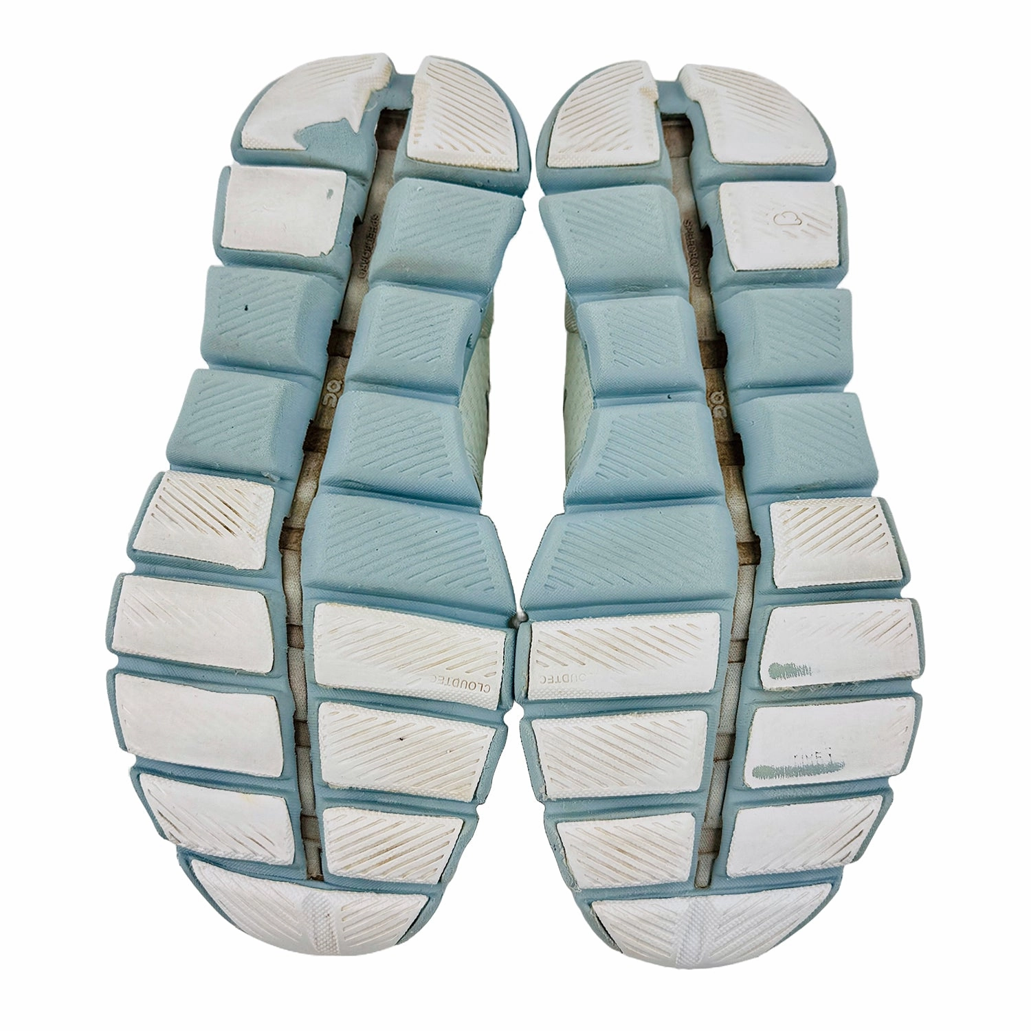 On Women's Cloud X Running Sneaker Shoes (Size 39) - 40.99036 Running And Training Shoes