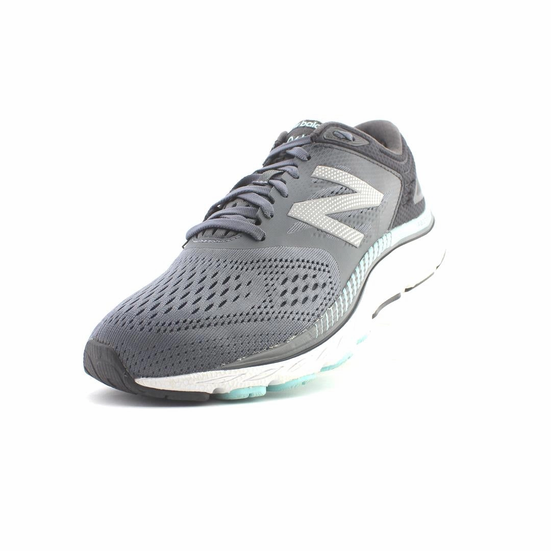 Running Shoes Similar To NEW BALANCE 940V4