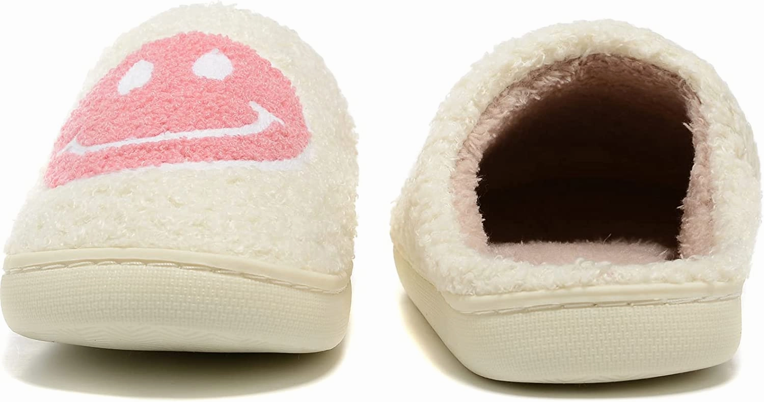 Nebraska Slippers Pink Retro Smiley Face Slippers