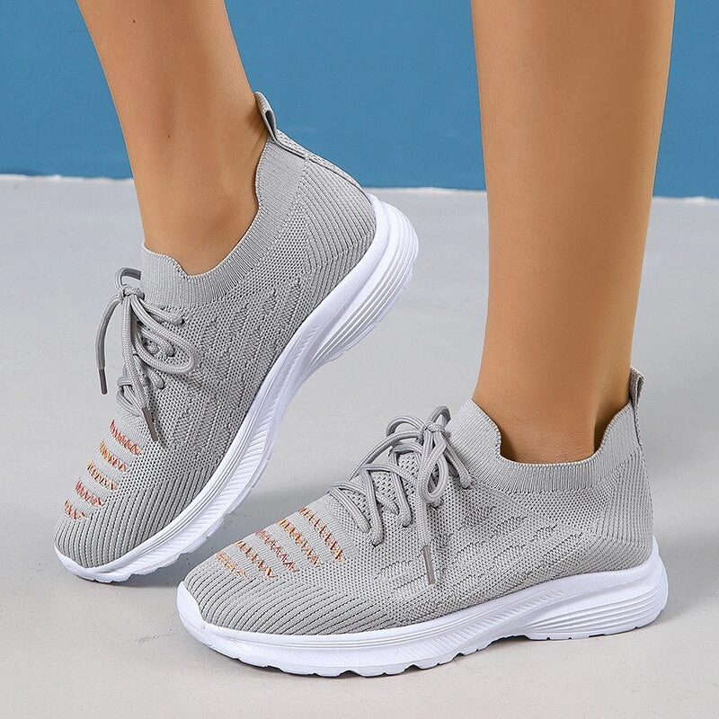 Plus Size 43 Soft Sole Casual Shoes Women 2023 Autumn Breathable Mesh Knitted Sneakers Woman Flat Heels Anti Slip Walking Shoes Flats Wedding Shoes