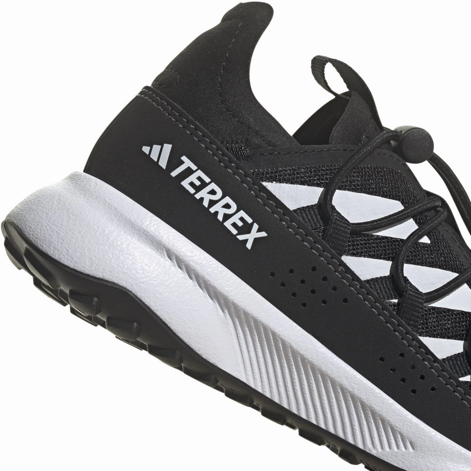 adidas Originals Core Black/Ftwr White/Grey Five Terrex Voyager 21 H.Rdy K Sneakers Adidas Muhammad Ali Shoes