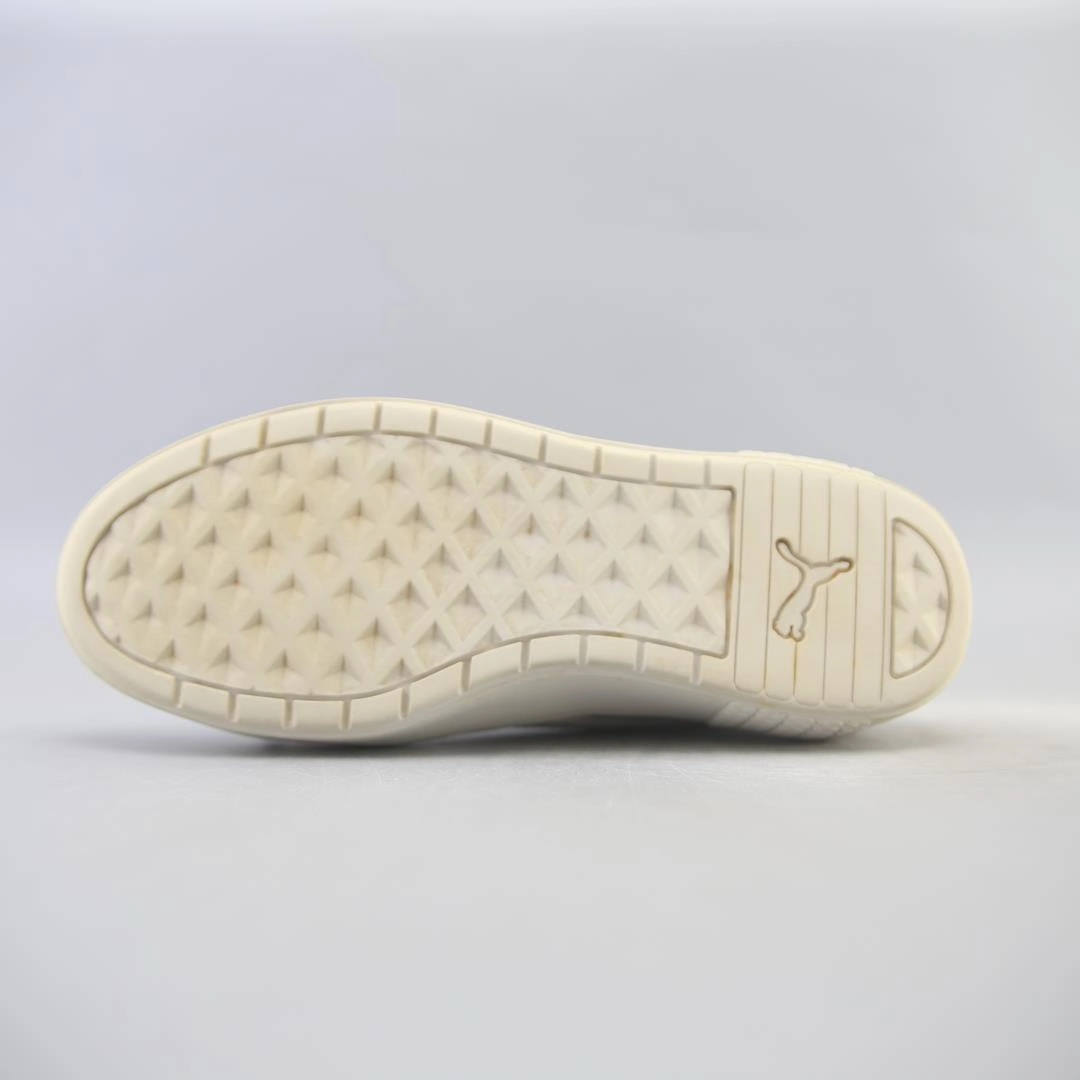 Running Sneakers PUMA  SMASH PLATFORM V2