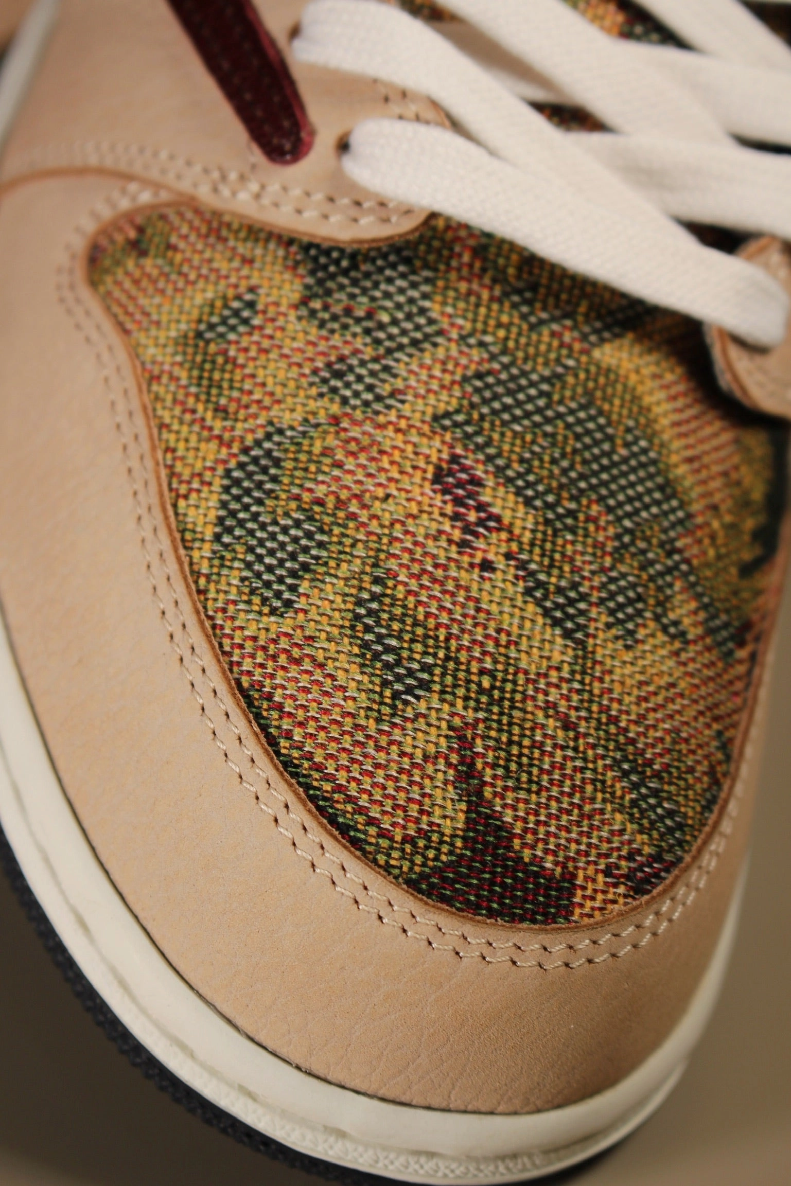 Air Jordan 1 Low Travis Scott "Grandpas Couch" Best Asics Walking Shoes