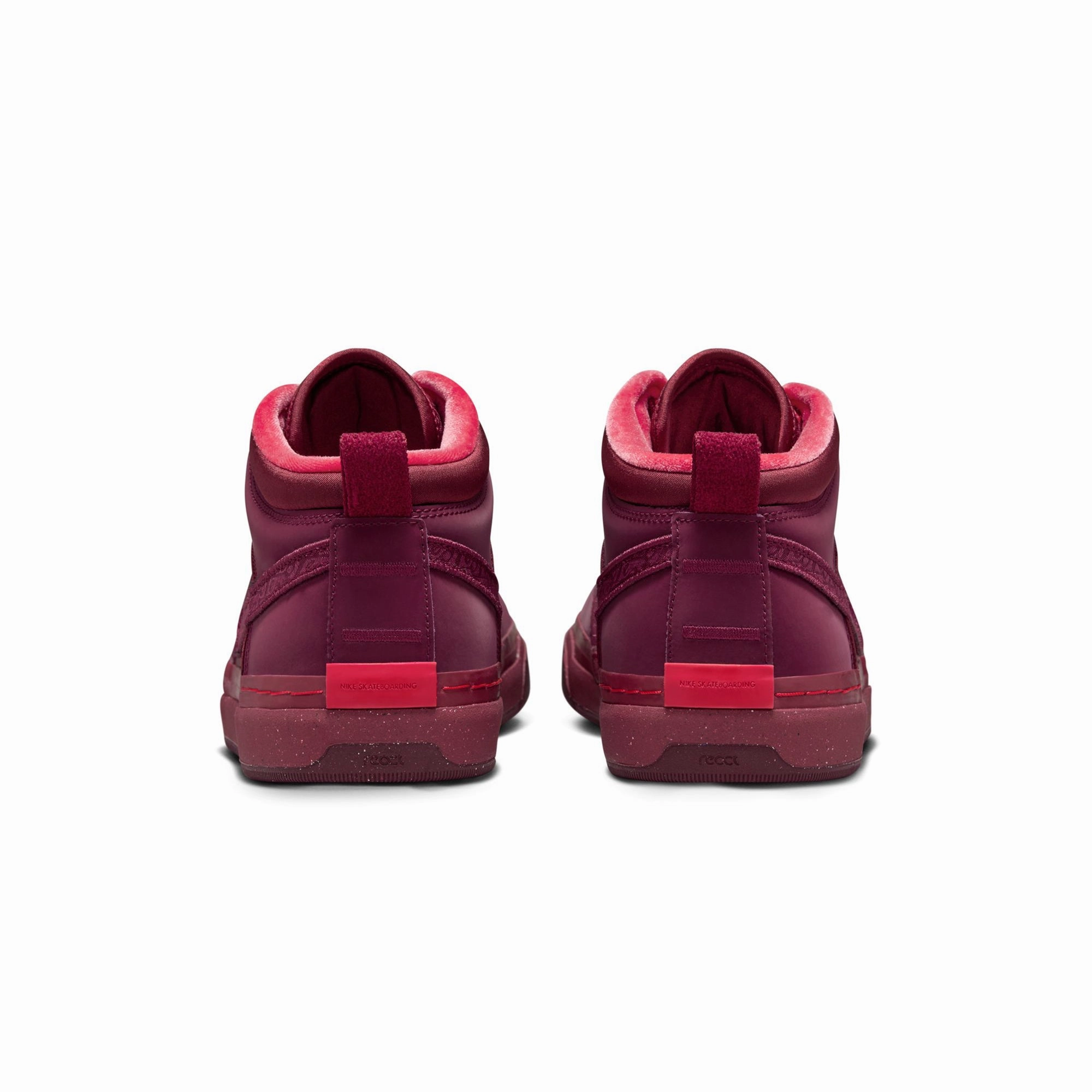 Nike SB Mens React Leo PRM Shoes Asics Matflex Wrestling Shoes