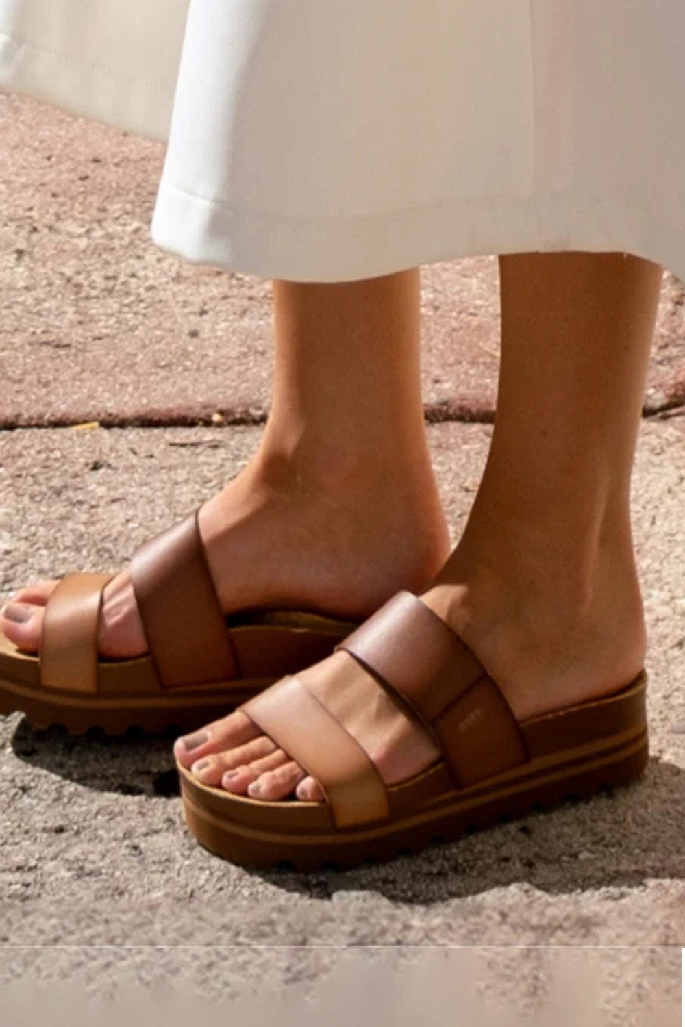 Sandals Bungalow Jamaica Reef Shoes Cushion Vista High Sandals for Women in Espresso Duo | CJ36062