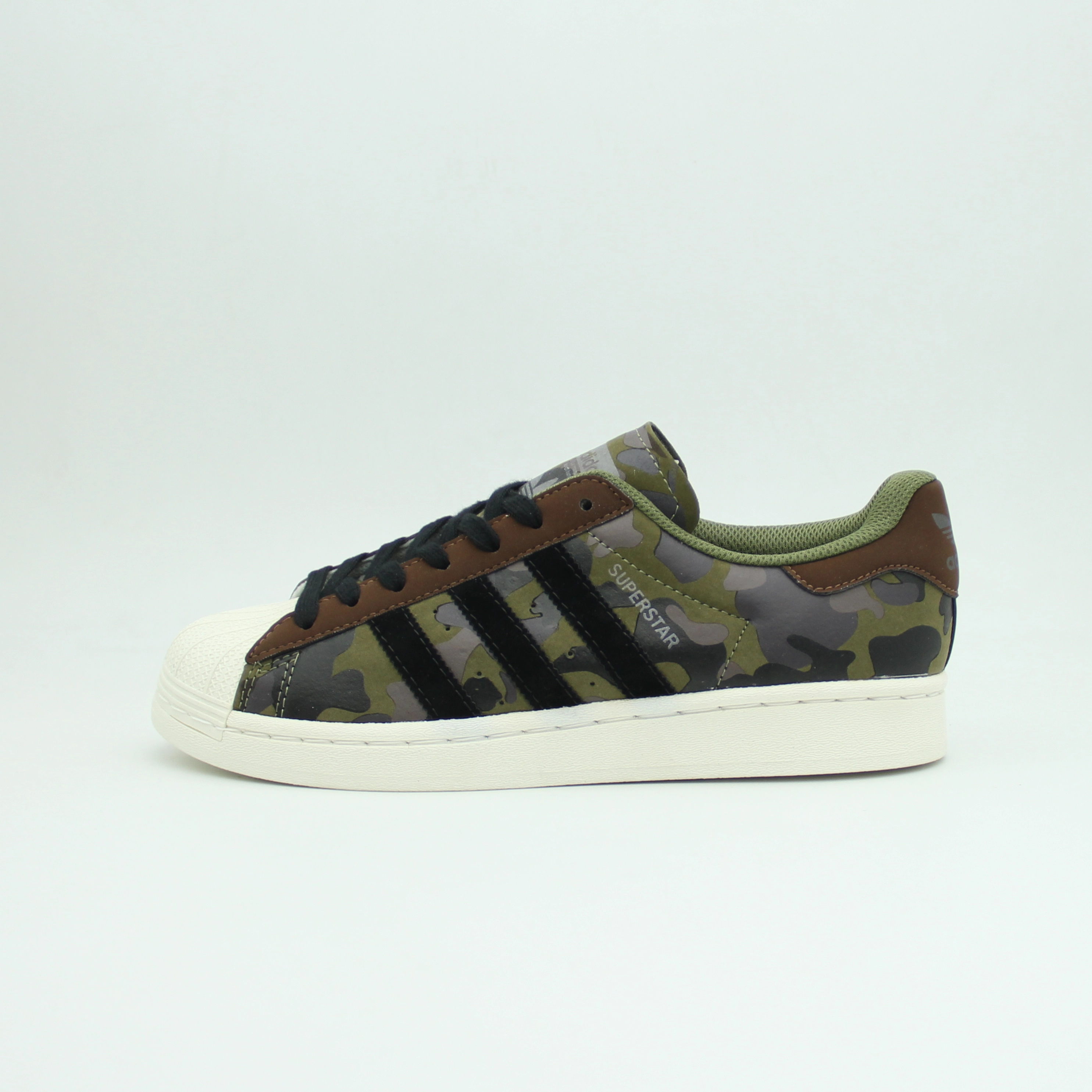 Adidas Shoes With Cloudfoam Men Adidas Superstar Sneakers Strata (Olive)