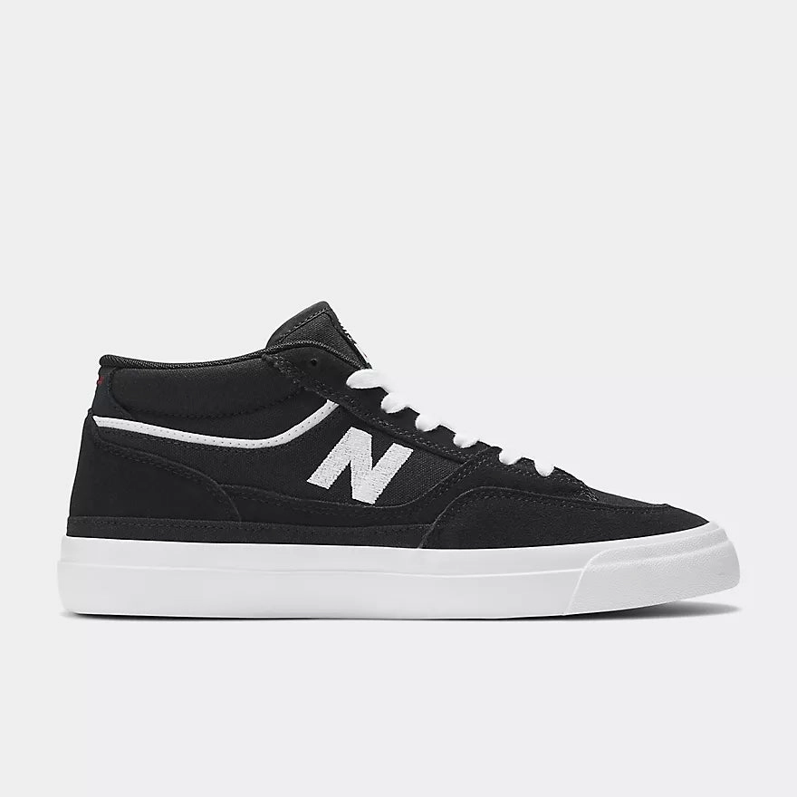 New Balance Numeric Franky Villani 417 Skateboard Shoes - Black / White Buy New Balance Shoes