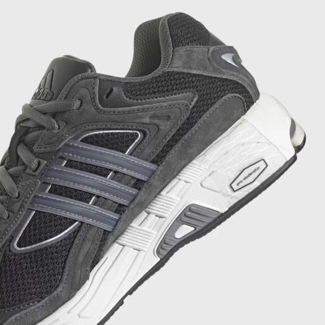 Tennessee Adidas Shoes Response CL Shoes (Core Black   Grey Five   Carbon)