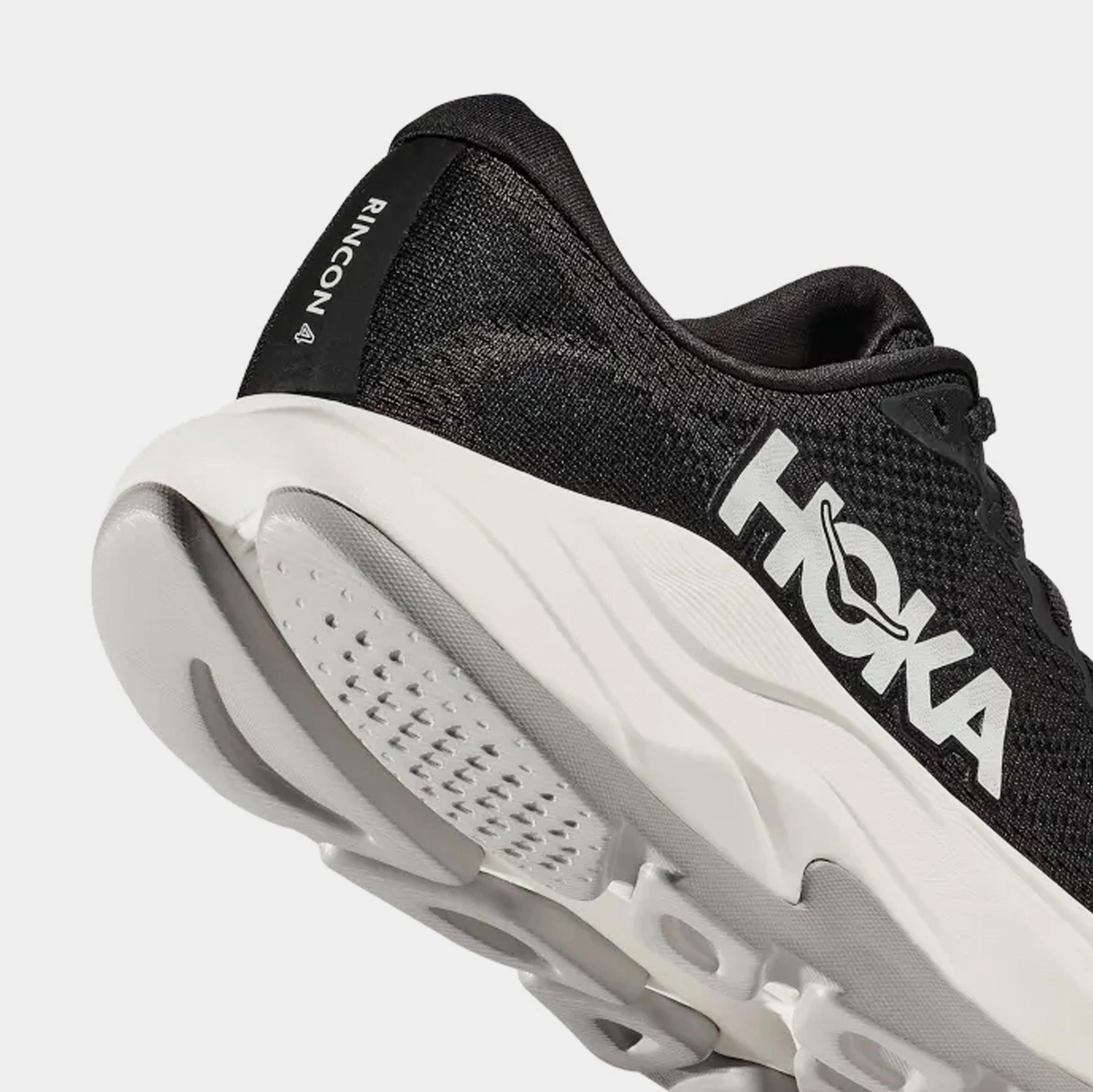 Rincon 4 Mens Running Shoes (Black/White) Allen Tx