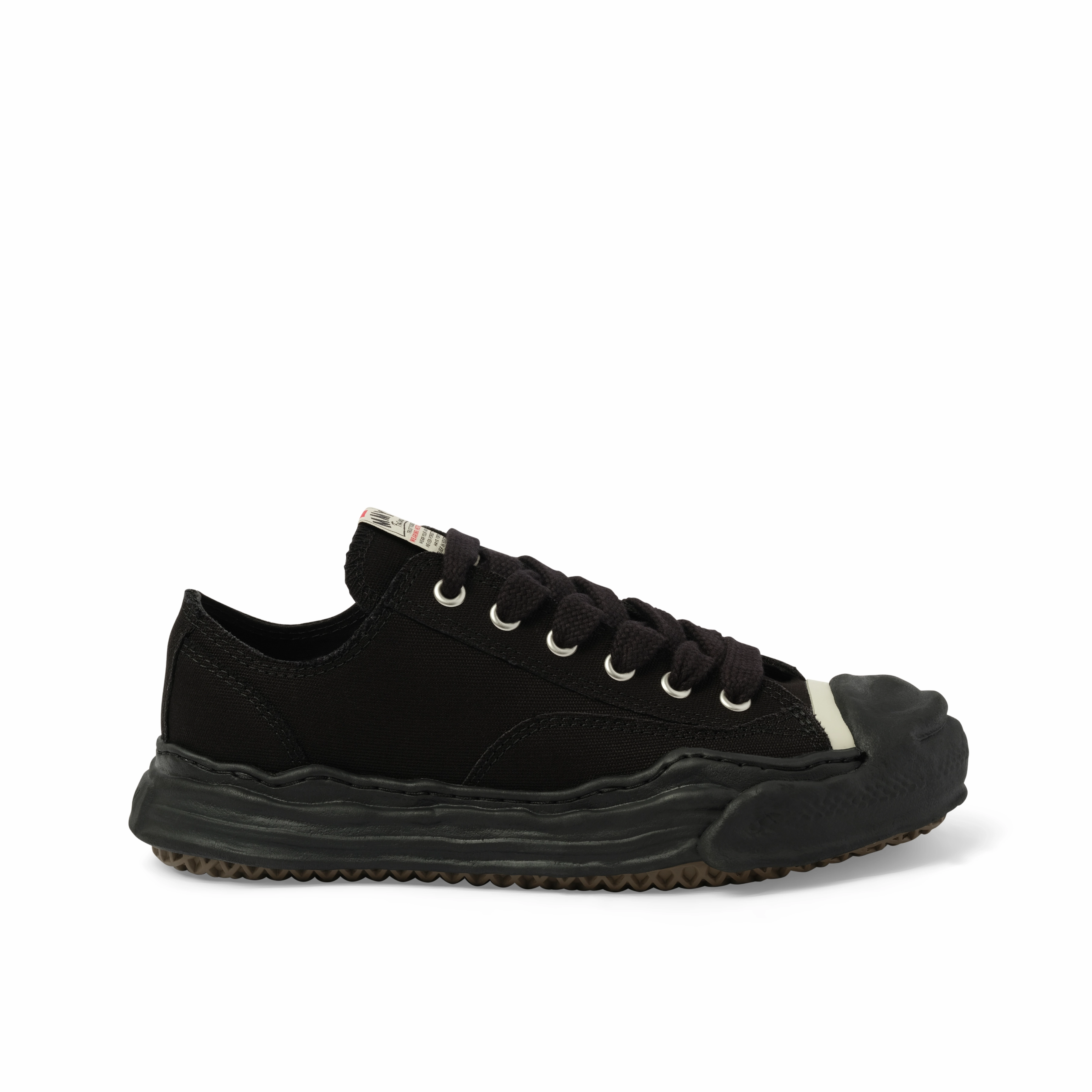 Hank OG Sneaker in Black/Black Softwaves Sneakers