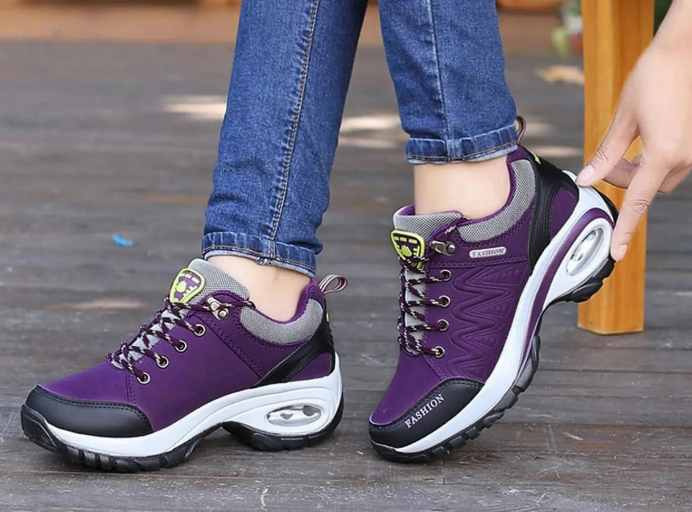 Hoka Hiking Shoes Low FitVille Women's Air Cushion Hiking Shoes