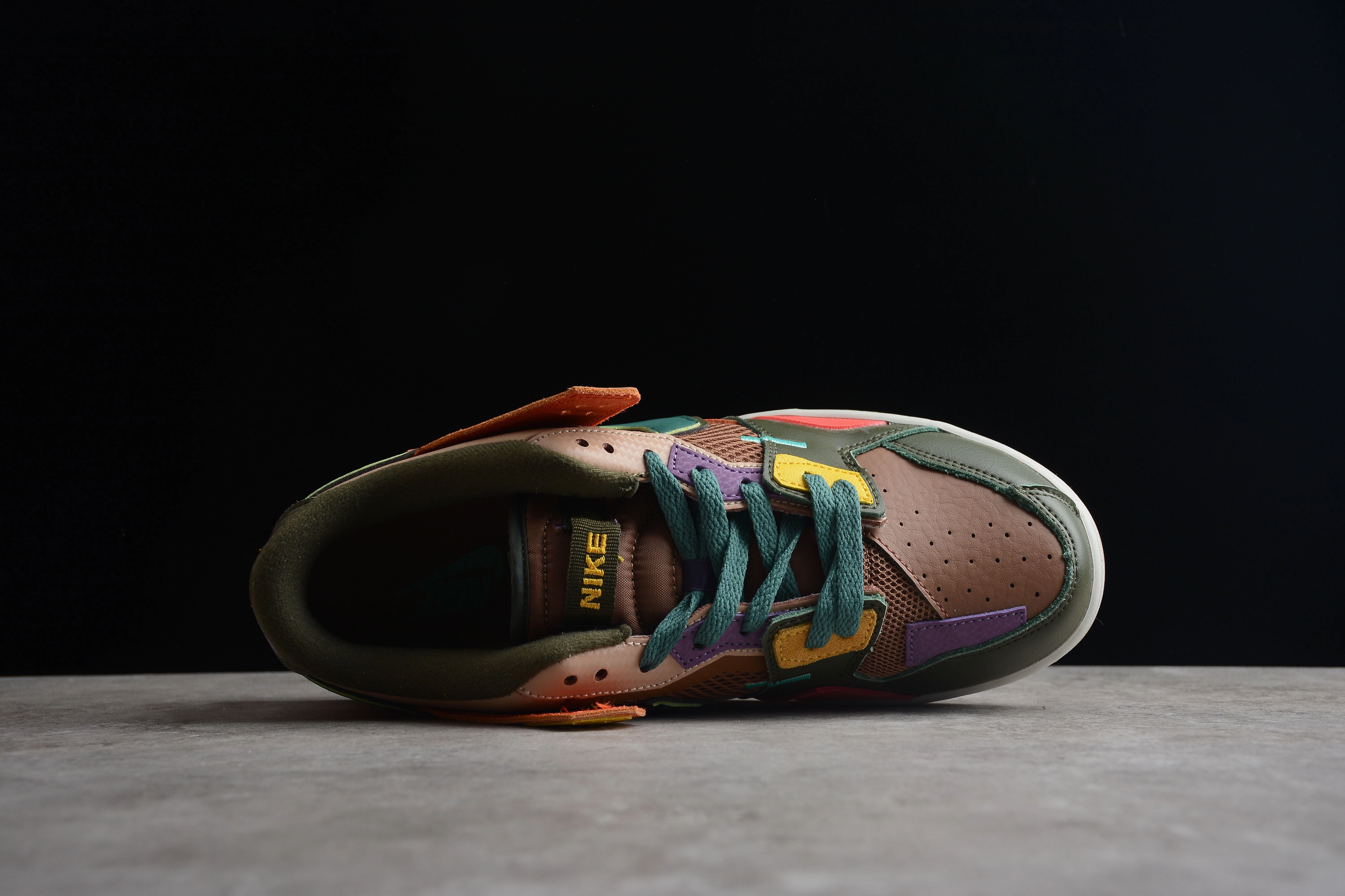 Asics Lifestyle Shoes Nike SB low dunk ashrow brown shoes