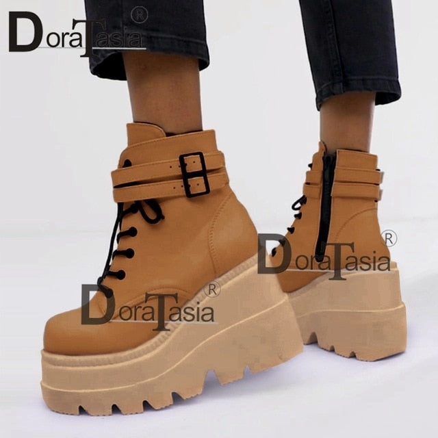 DORATASIA Luxury Brand New INS Hot Ladies High Platform Boots Fashion High Heels Ankle Boots Women 2020 Party Wedges Shoes Woman Horsepower Top Hand Boots