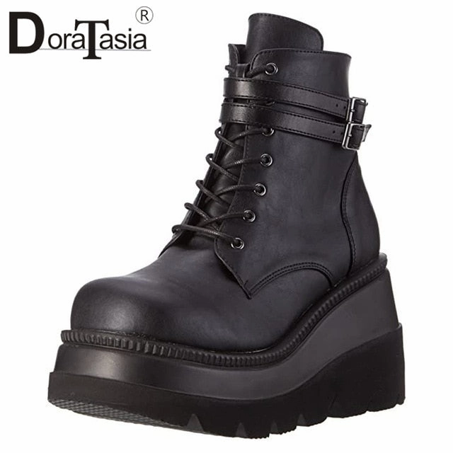 Puss In Boots Actor DORATASIA Luxury Brand New INS Hot Ladies High Platform Boots Fashion High Heels Ankle Boots Women 2020 Party Wedges Shoes Woman