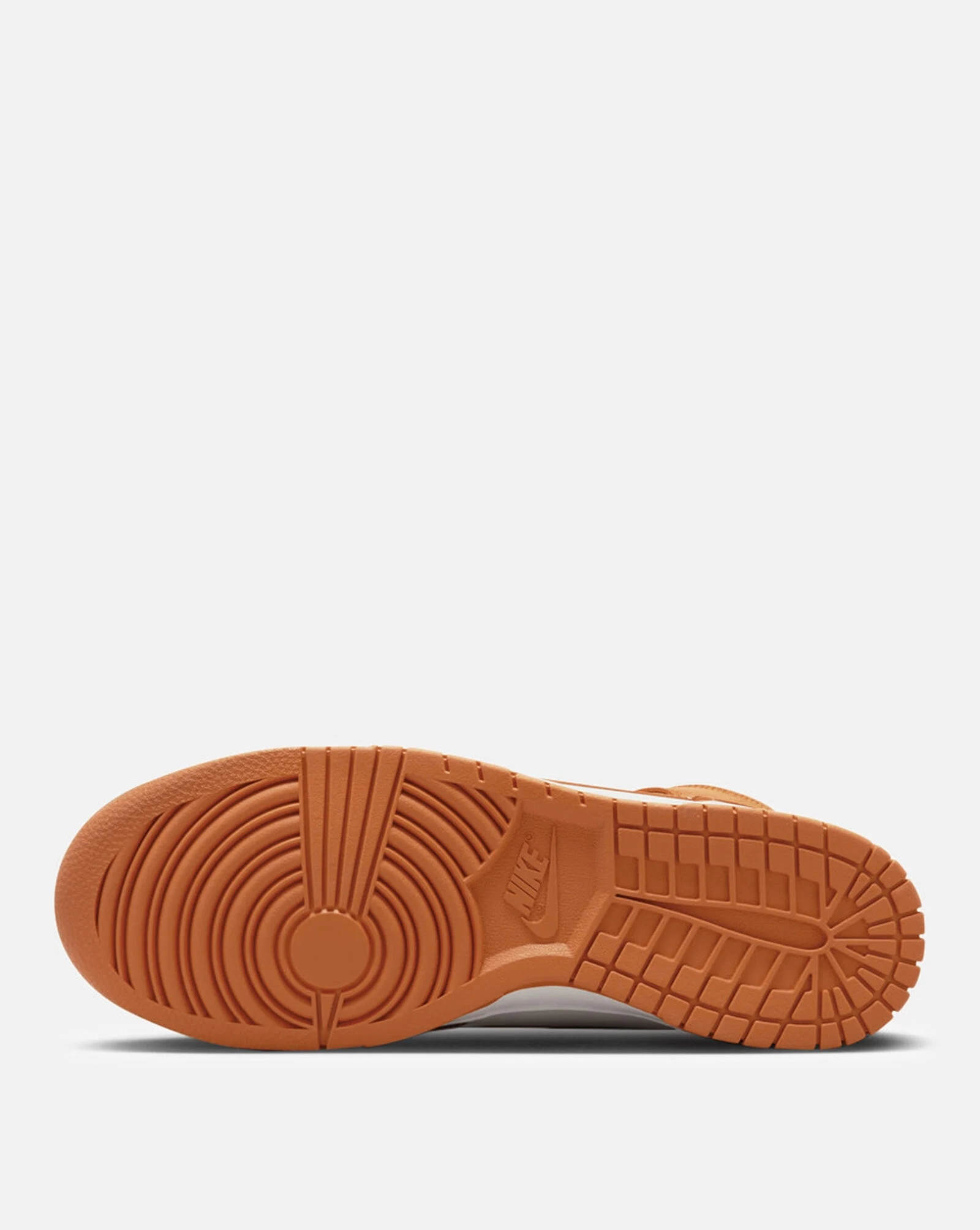 Asics Speed Shoes Nike Men's Dunk High Retro SE Shoes - Monarch / Sail