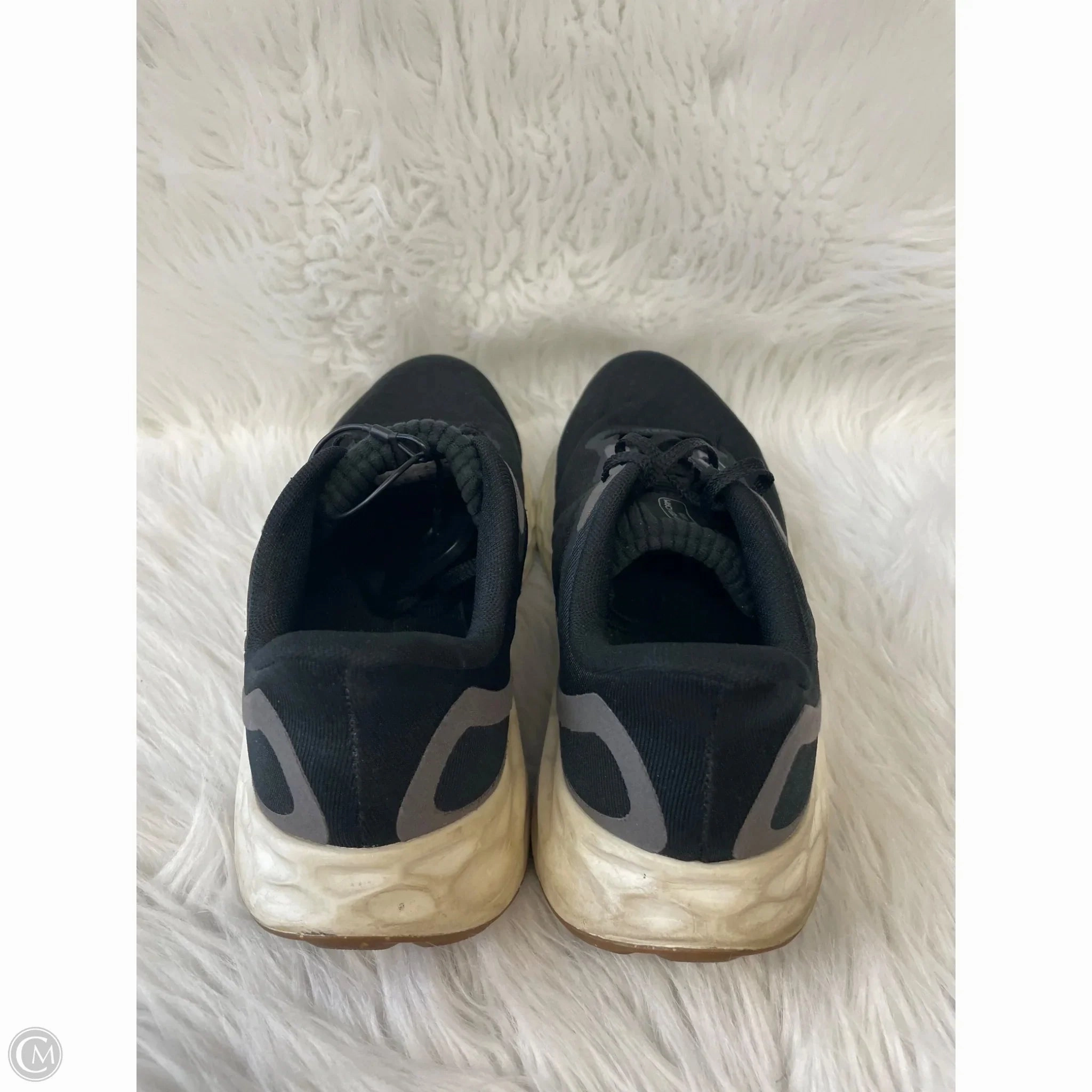 Shoes Athletic By New Balance In Black & Cream, Size: 11 Men's New Balance New Release