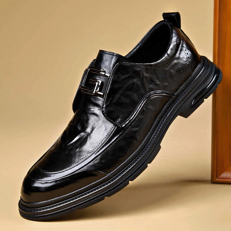 Sale Flat Shoes Men's new genuine leather soft sole formal & casual shoes